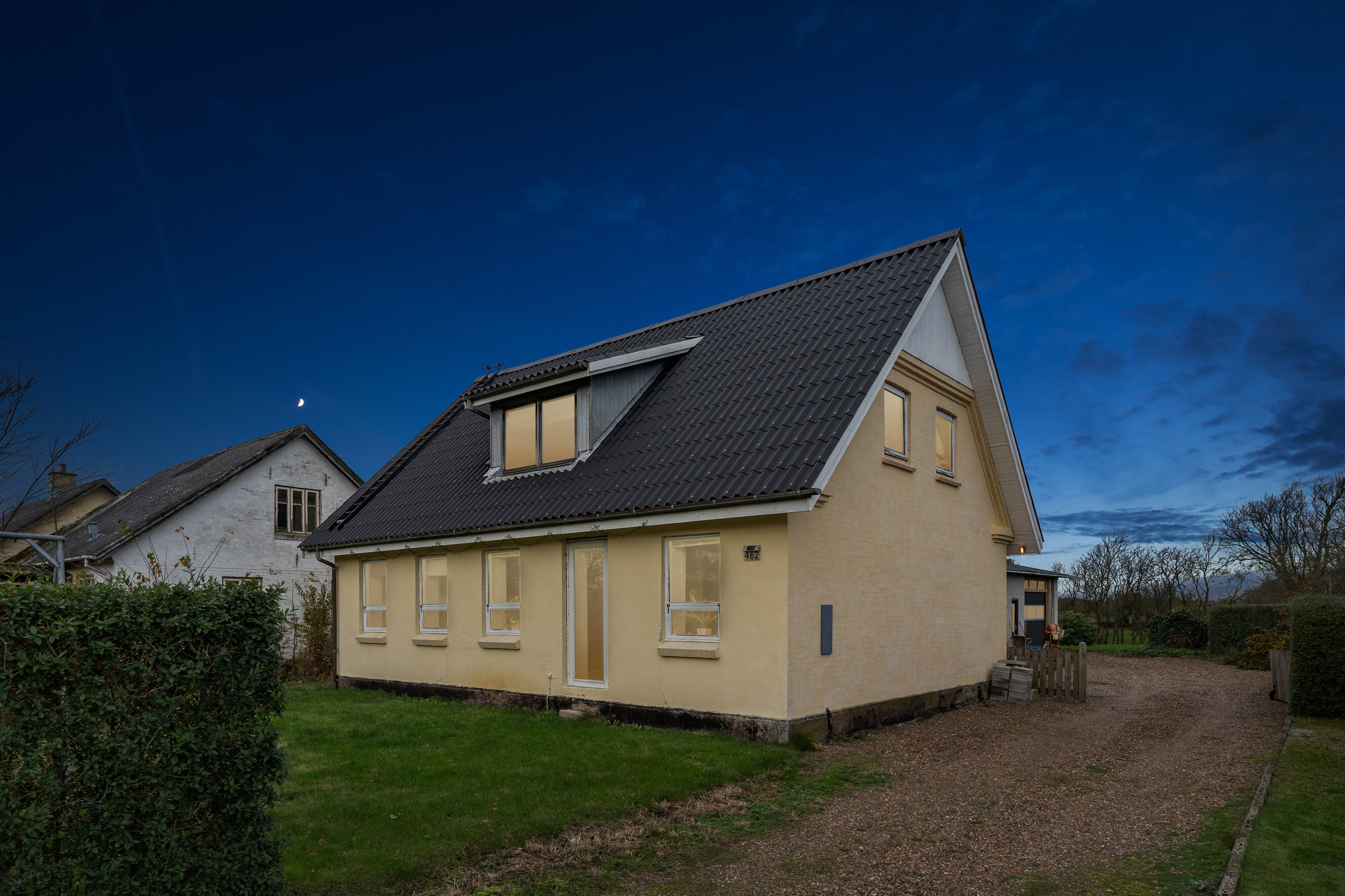 Fremhævet set fra vejen billede i fuldskærmstilstand. Billede af Skallerupvej 462, Sønderlev, 9800 Hjørring