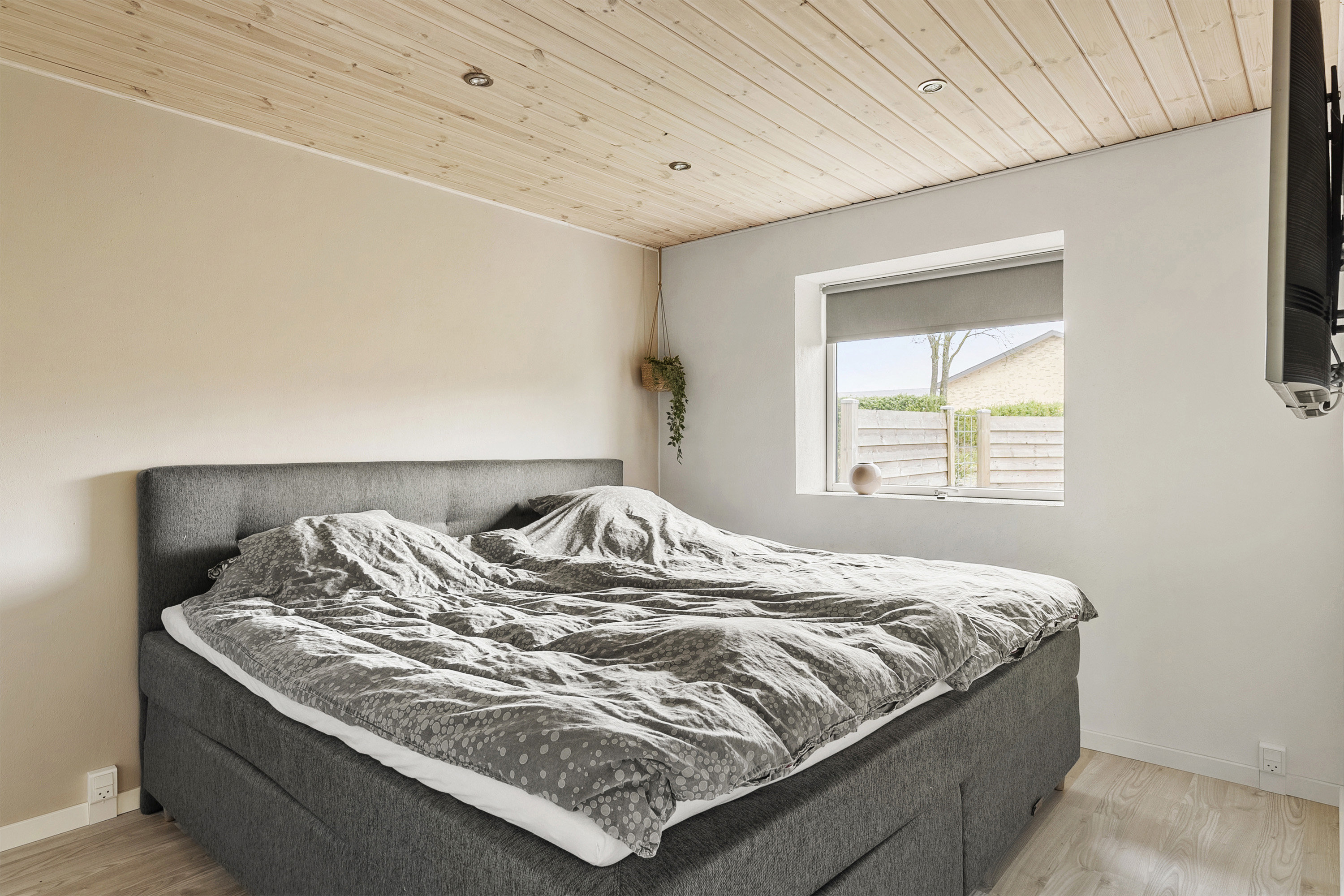 Fremhævet soveværelse billede i fuldskærmstilstand. Billede af Kannevej 9, Kanne, 8355 Solbjerg