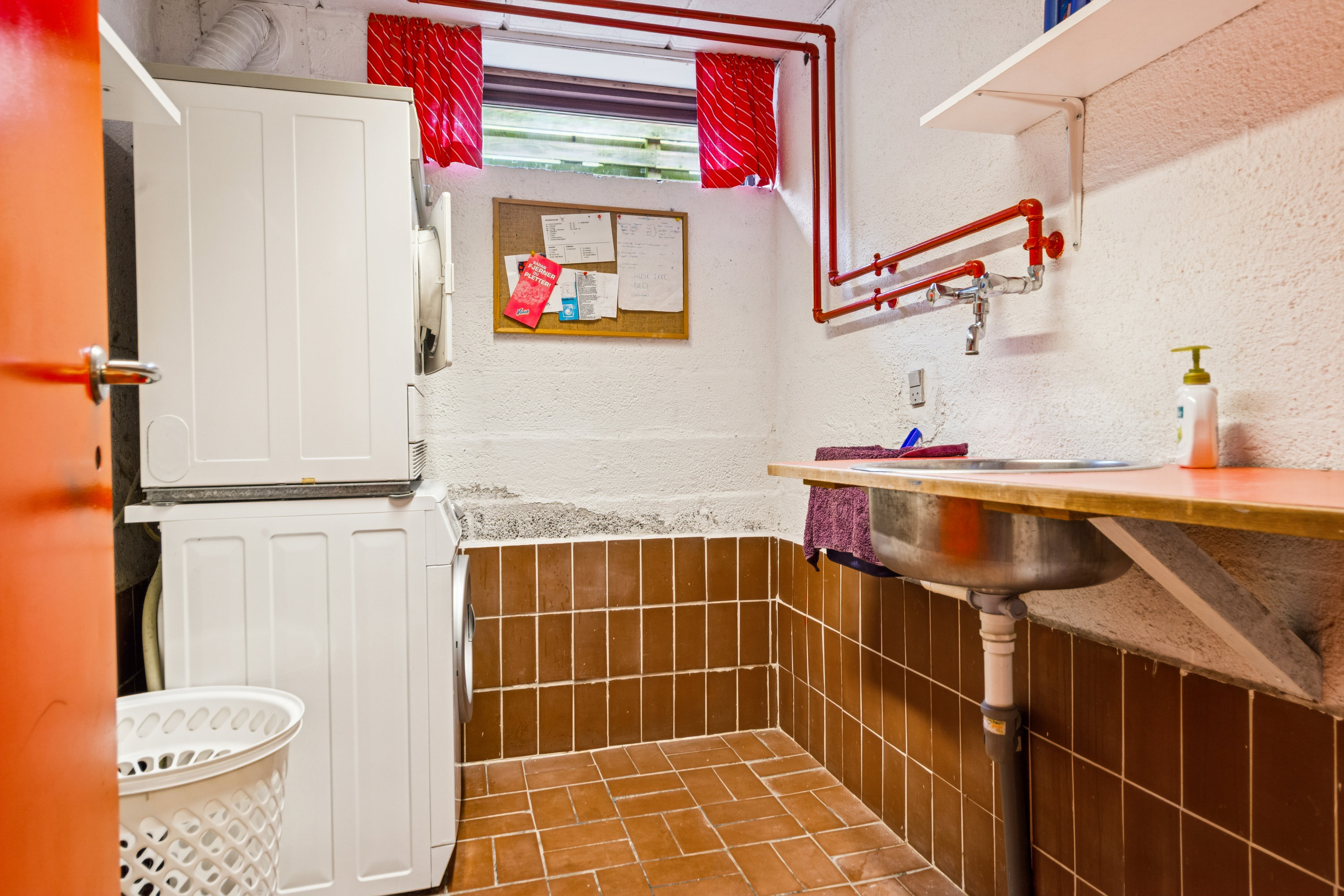 Fremhævet badeværelse billede i fuldskærmstilstand. Billede af Bregentvedvej 9, 2665 Vallensbæk Strand