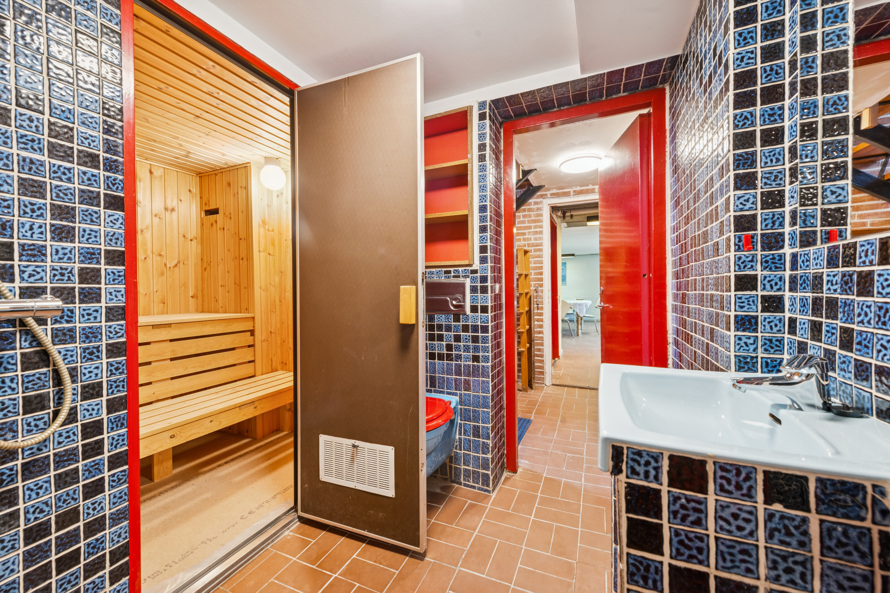 Fremhævet badeværelse billede i fuldskærmstilstand. Billede af Bregentvedvej 9, 2665 Vallensbæk Strand