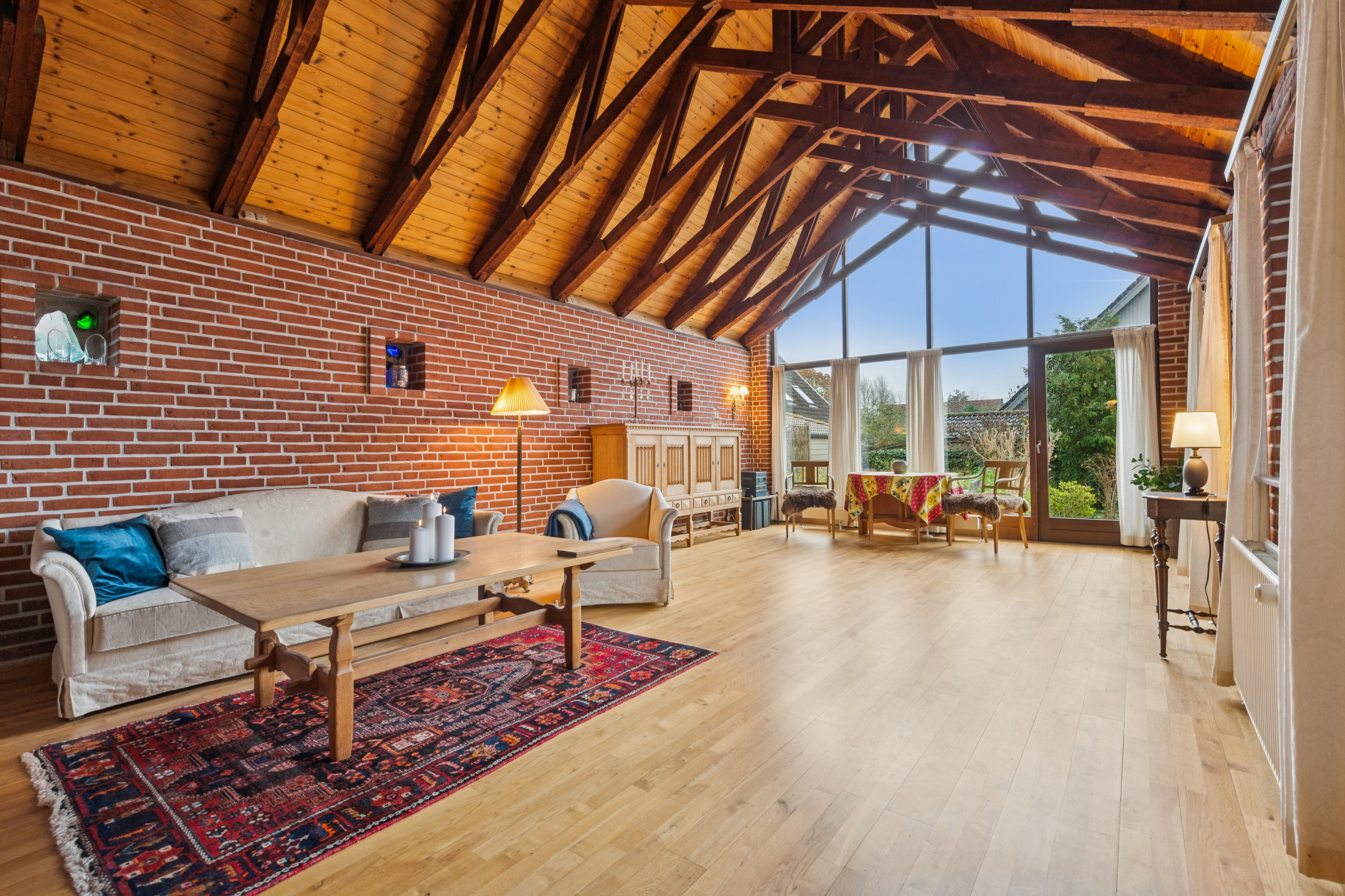 Fremhævet stue billede i fuldskærmstilstand. Billede af Bregentvedvej 9, 2665 Vallensbæk Strand