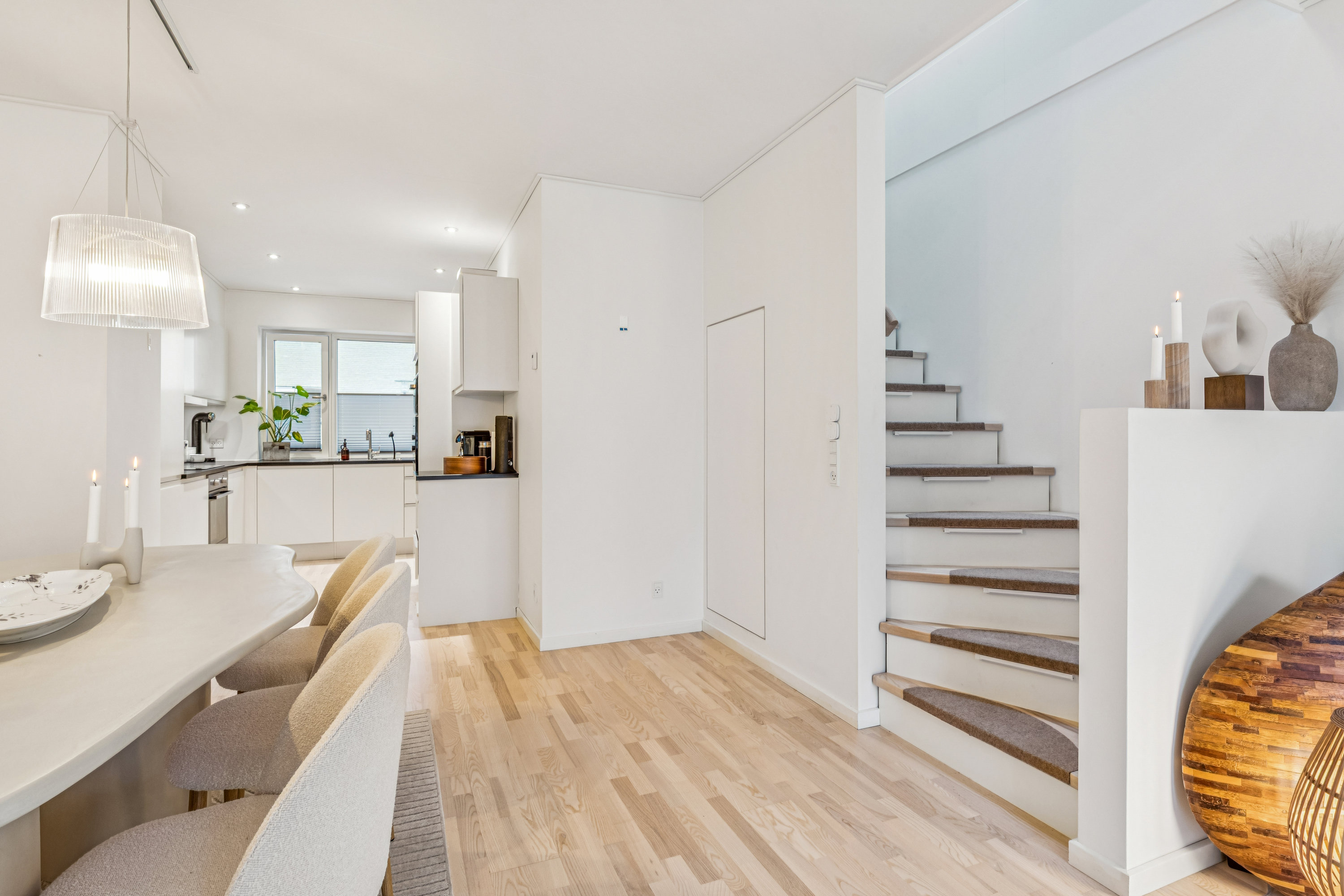 Fremhævet køkken billede i fuldskærmstilstand. Billede af Skjeberg Alle 240, Høje Taastrup, 2630 Taastrup