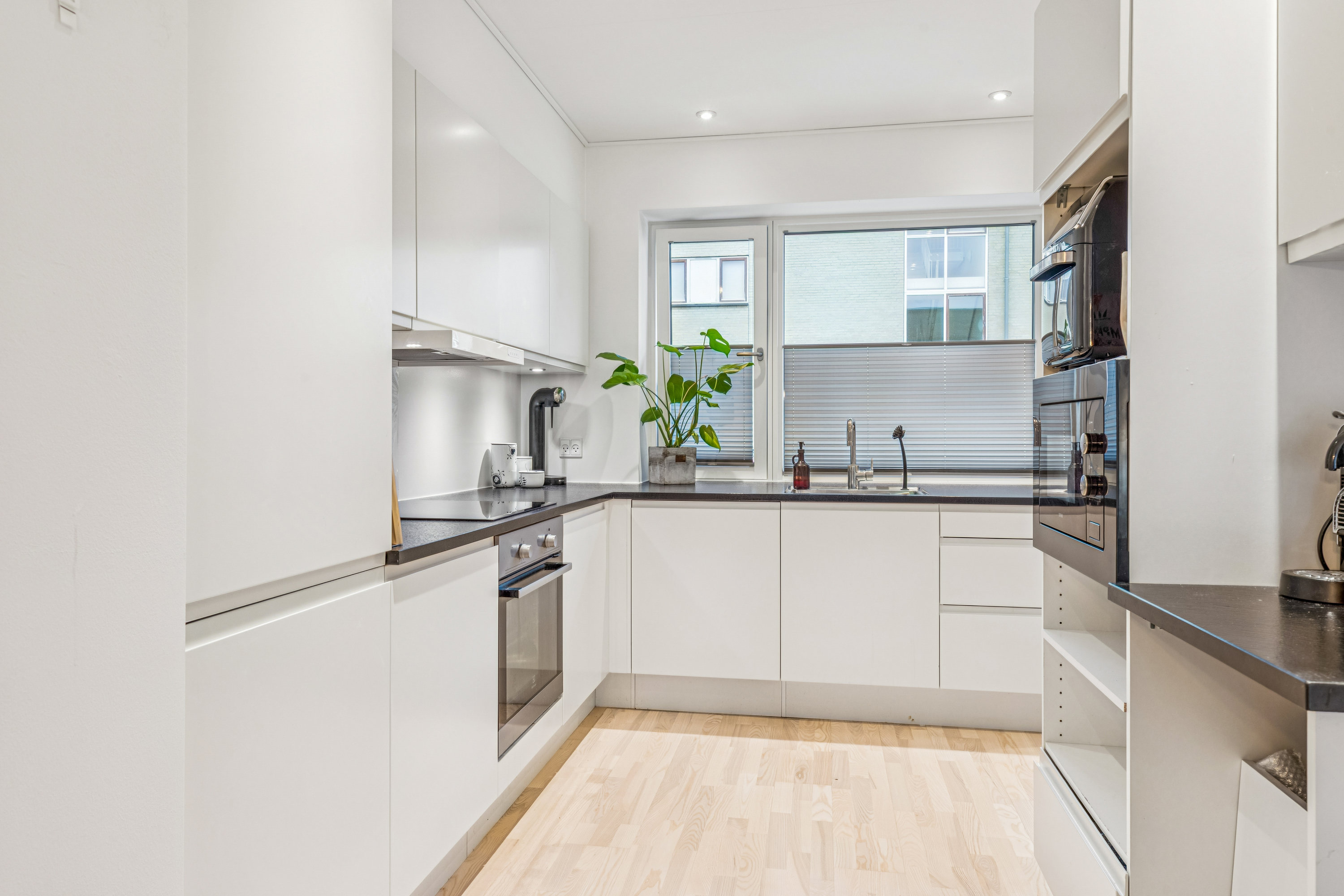 Fremhævet køkken billede i fuldskærmstilstand. Billede af Skjeberg Alle 240, Høje Taastrup, 2630 Taastrup