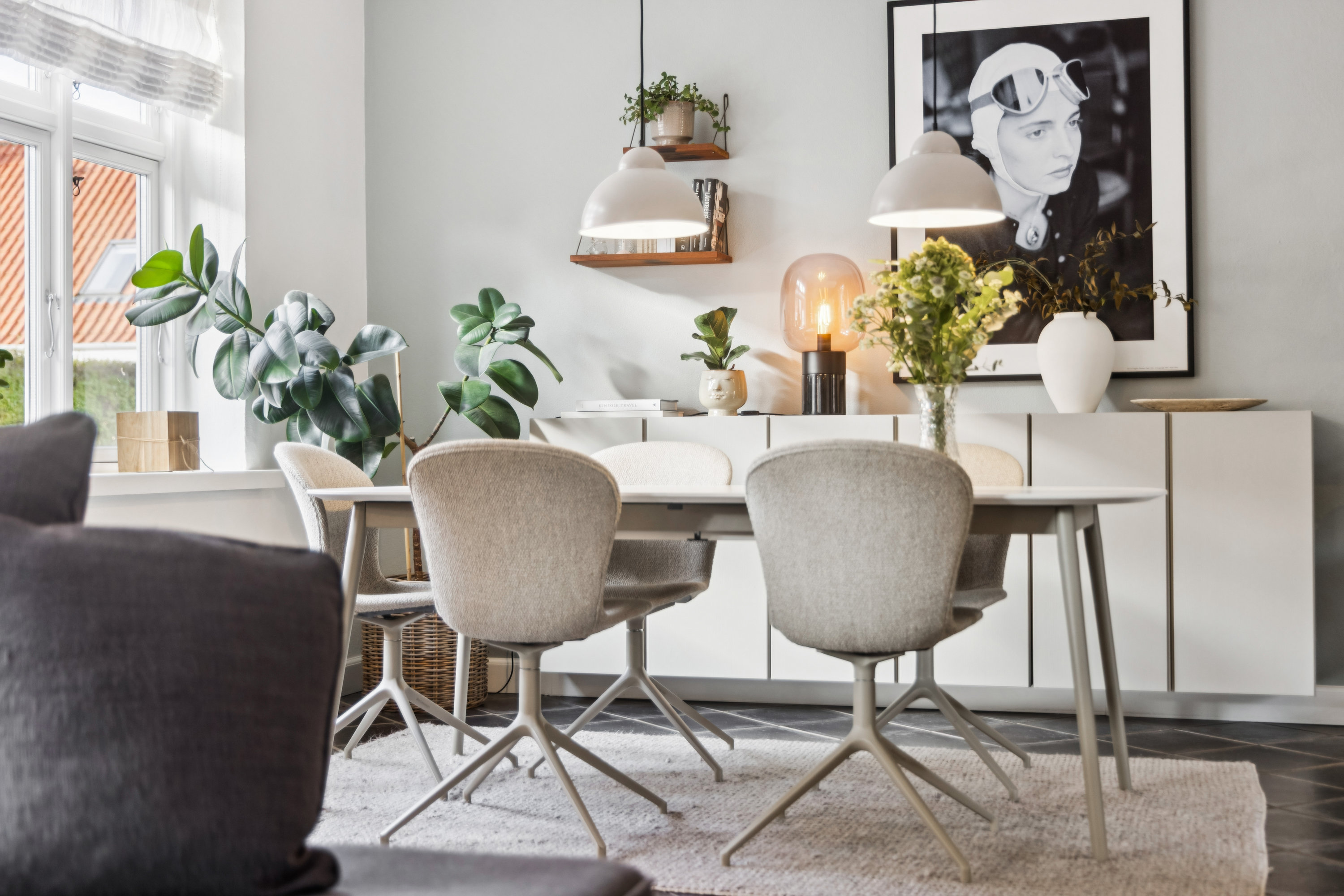 Fremhævet stue billede i fuldskærmstilstand. Billede af Bondropsgade 30, 9400 Nørresundby