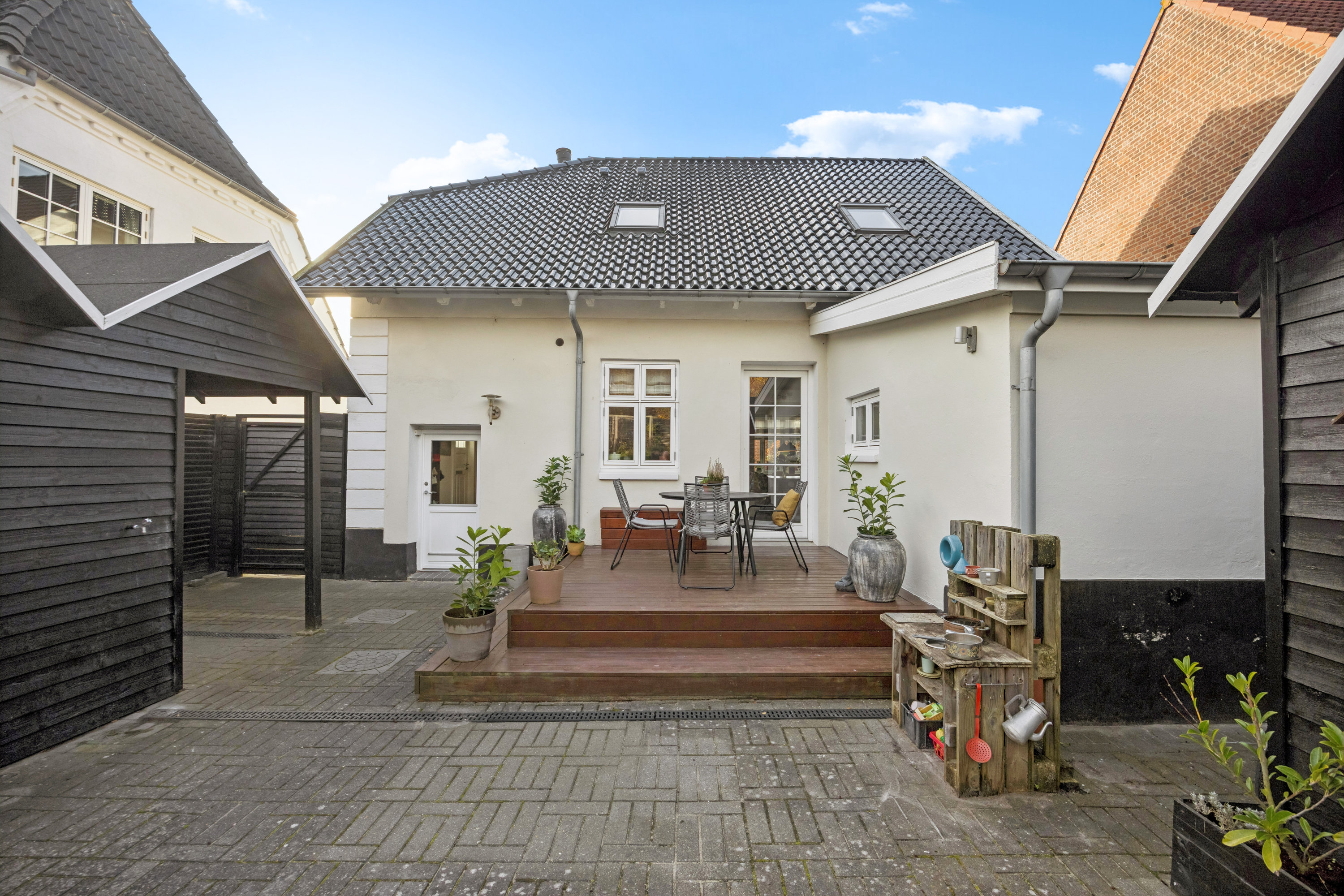 Fremhævet andet billede i fuldskærmstilstand. Billede af Bondropsgade 30, 9400 Nørresundby