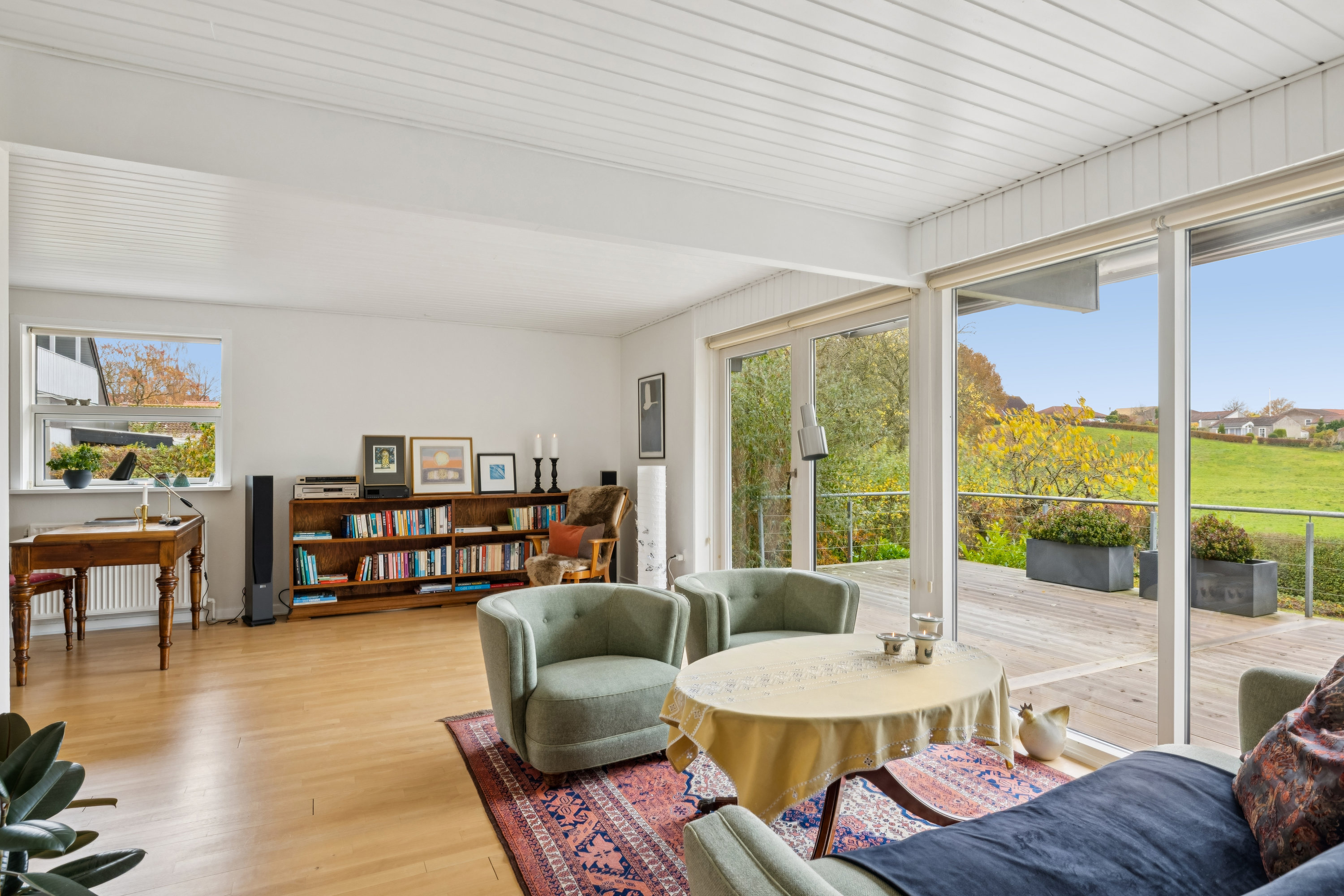 Fremhævet stue billede i fuldskærmstilstand. Billede af Anemonevej 14, 8410 Rønde