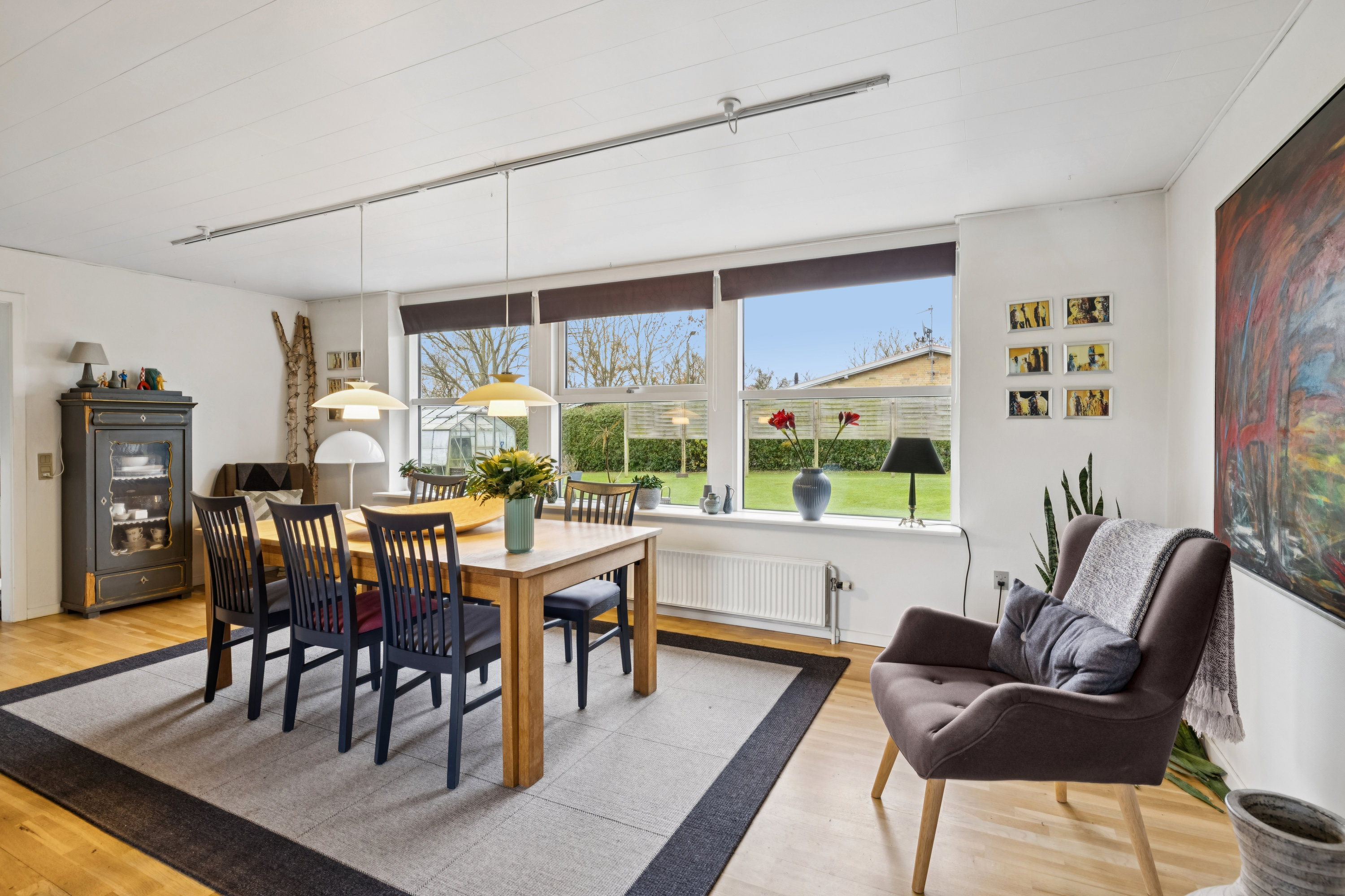 Fremhævet stue billede i fuldskærmstilstand. Billede af Grenåvej 26, Bjødstrup, 8410 Rønde