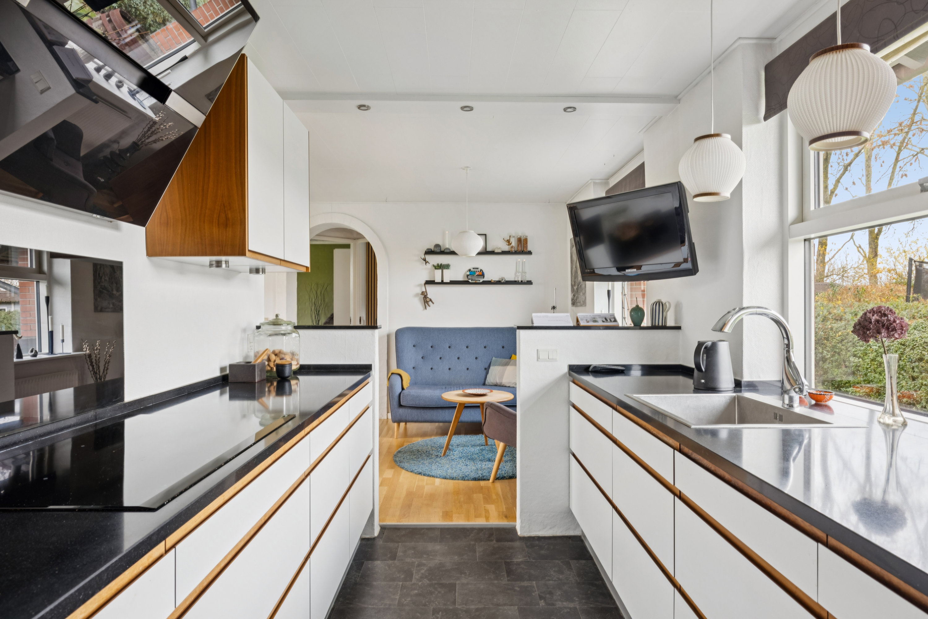 Fremhævet køkken billede i fuldskærmstilstand. Billede af Grenåvej 26, Bjødstrup, 8410 Rønde