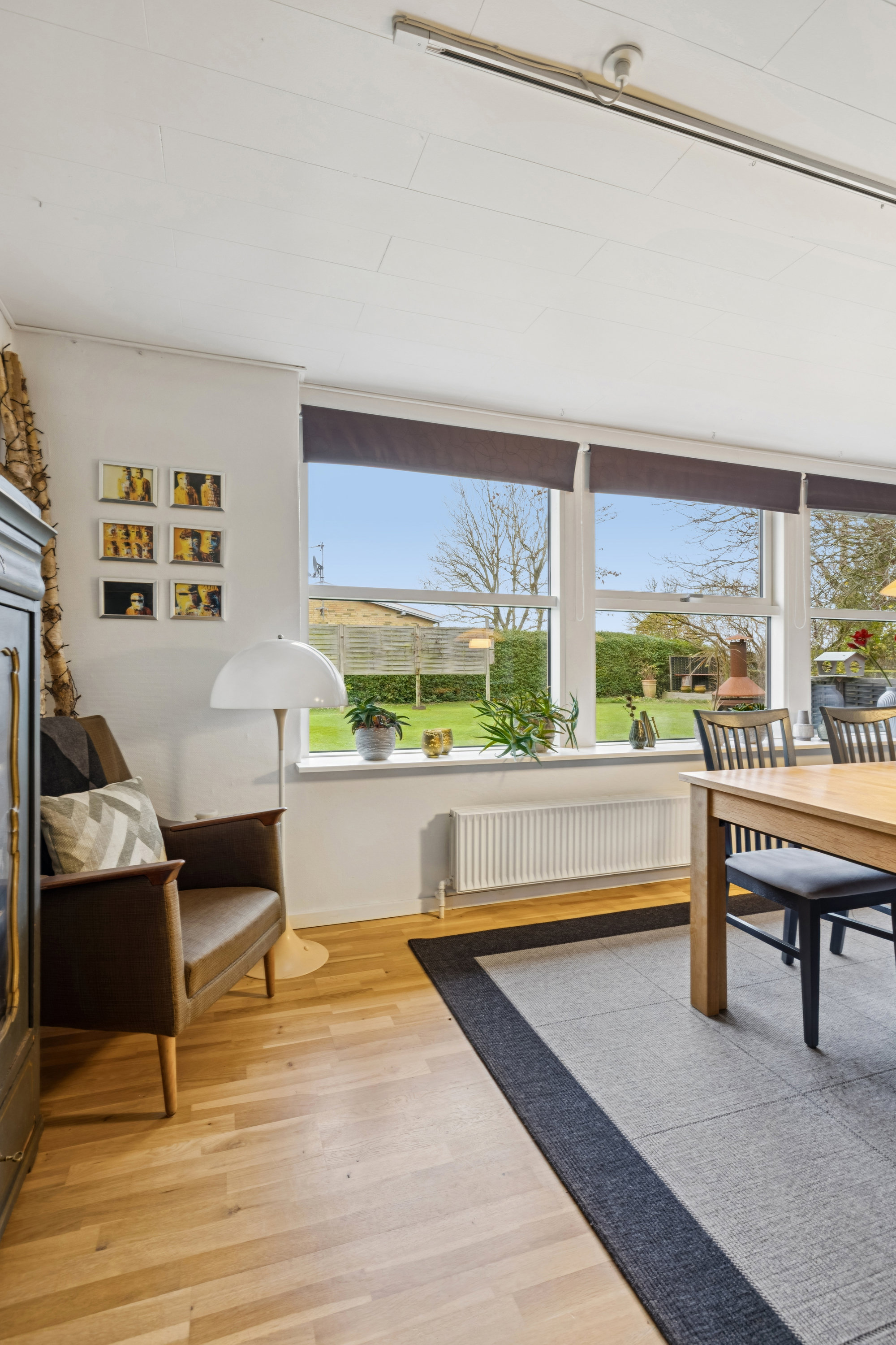 Fremhævet stue billede i fuldskærmstilstand. Billede af Grenåvej 26, Bjødstrup, 8410 Rønde