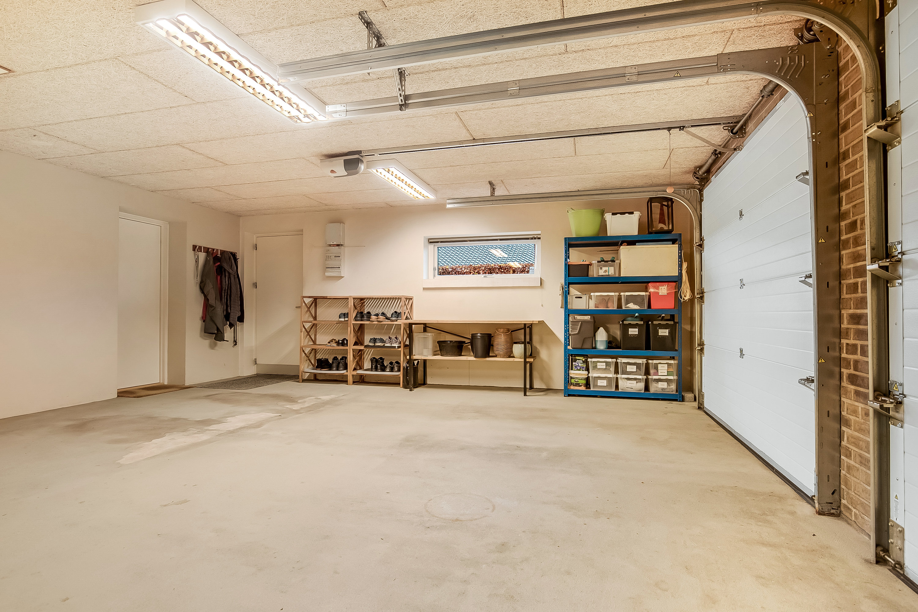 Fremhævet garage billede i fuldskærmstilstand. Billede af Tirsbæk Søvej 43, Bredballe, 7120 Vejle Øst