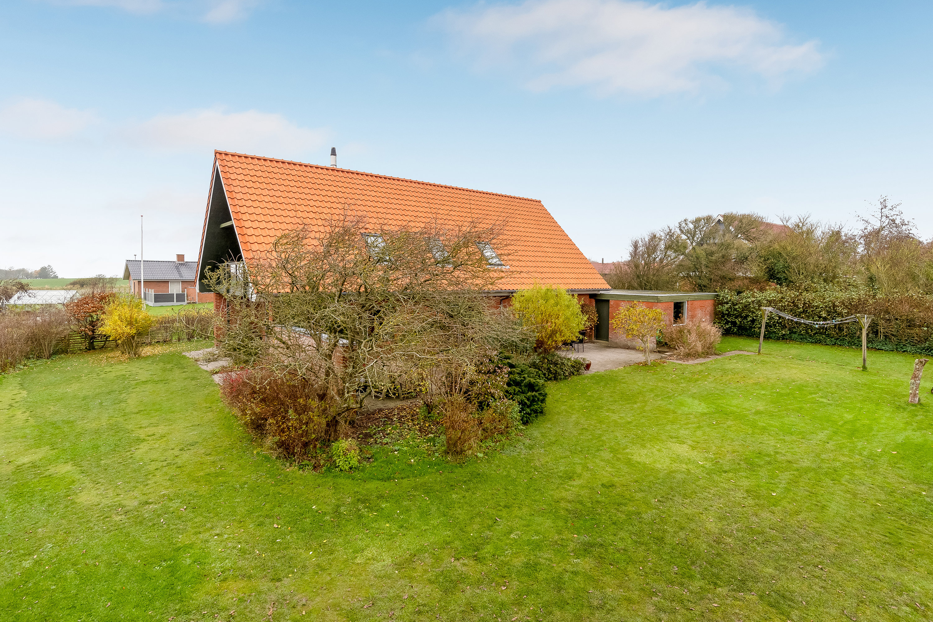 Fremhævet ejendommen billede i fuldskærmstilstand. Billede af Torsvej 17, Nørlem, 7620 Lemvig