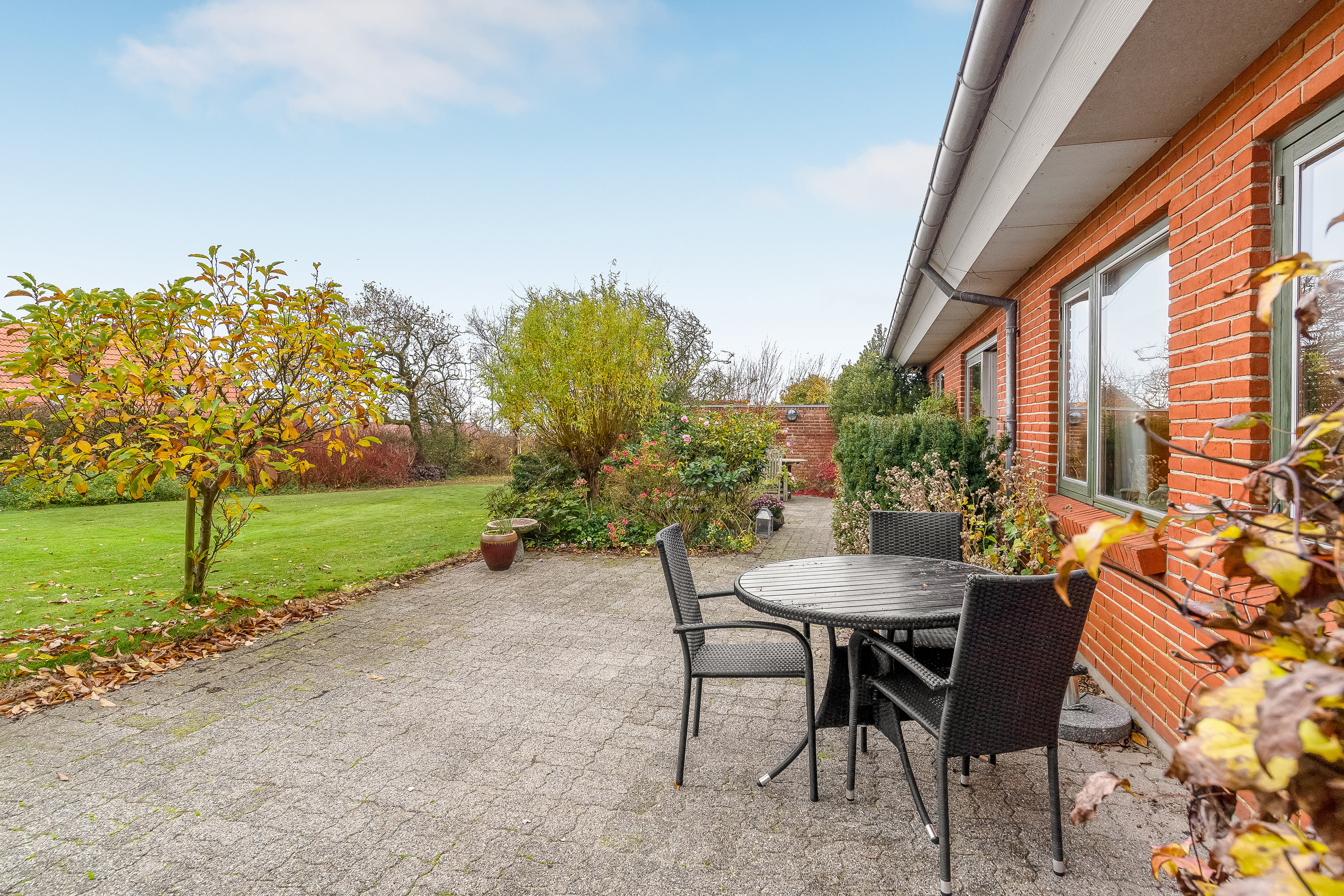 Fremhævet terrasse billede i fuldskærmstilstand. Billede af Torsvej 17, Nørlem, 7620 Lemvig