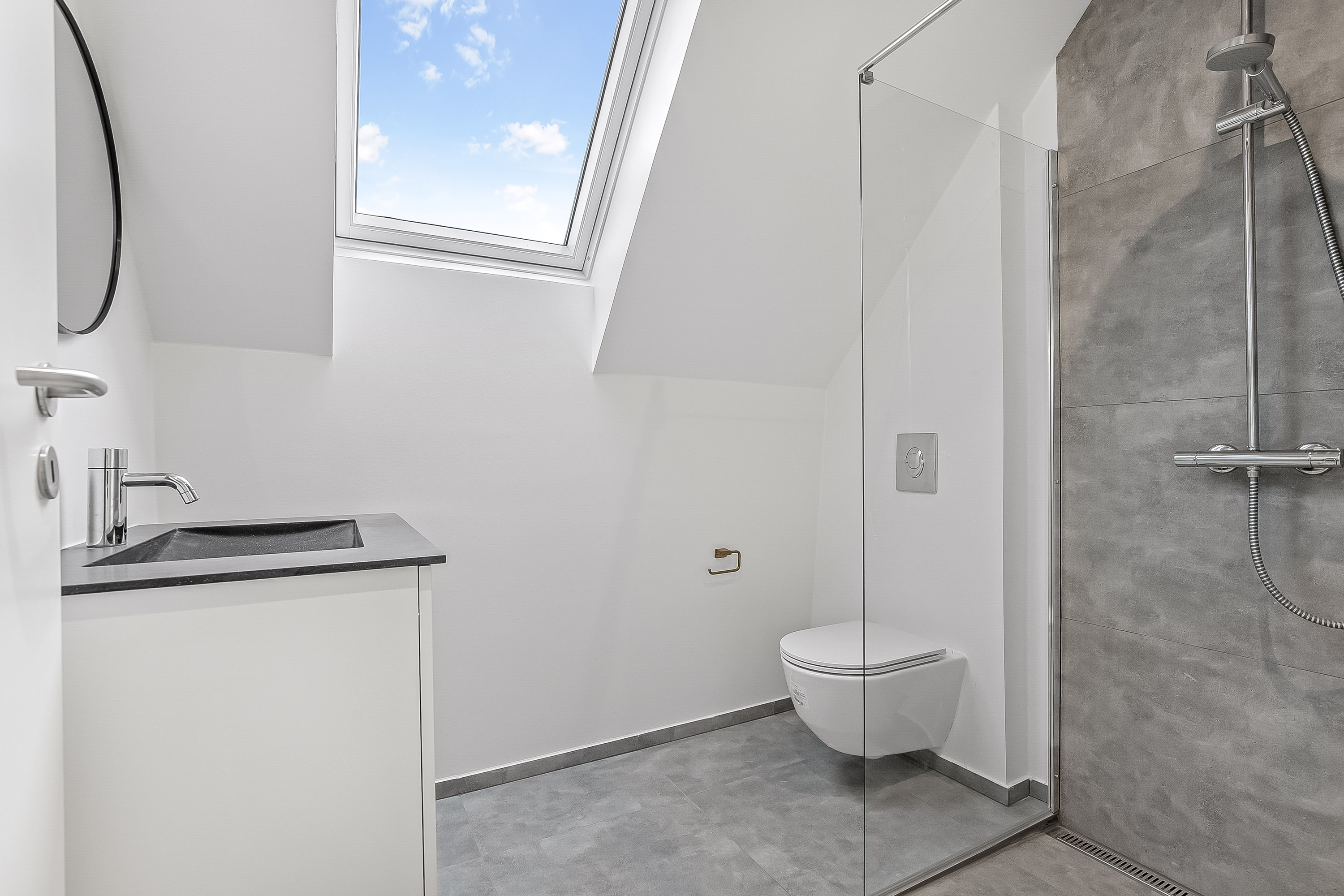 Fremhævet badeværelse billede i fuldskærmstilstand. Billede af Koldingvej 174, Søndermarken, 7100 Vejle