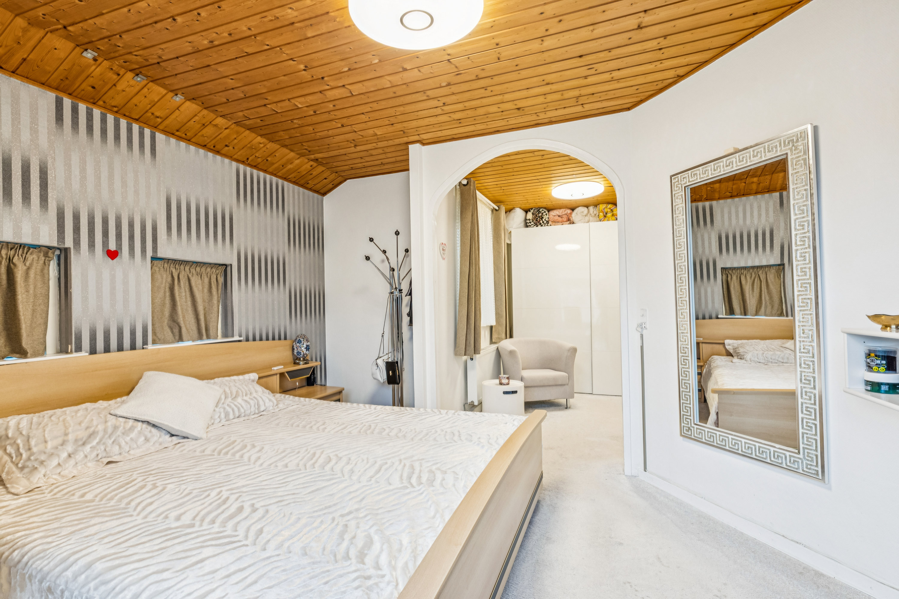 Fremhævet værelse billede i fuldskærmstilstand. Billede af Rødhøjgårdsvej 95, 2630 Taastrup