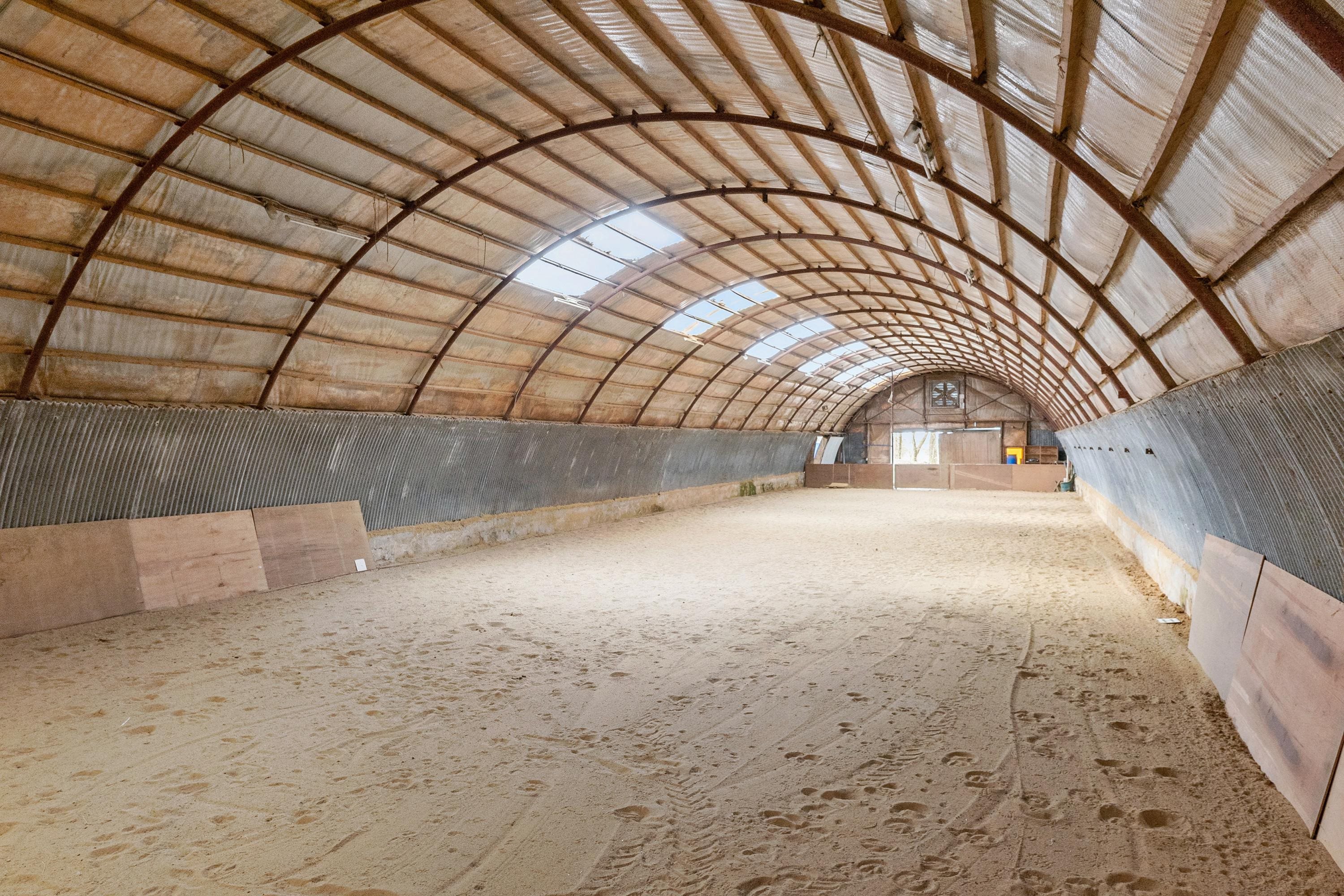 Fremhævet lade billede i fuldskærmstilstand. Billede af Grimlundvej 2, Hoven, 6880 Tarm