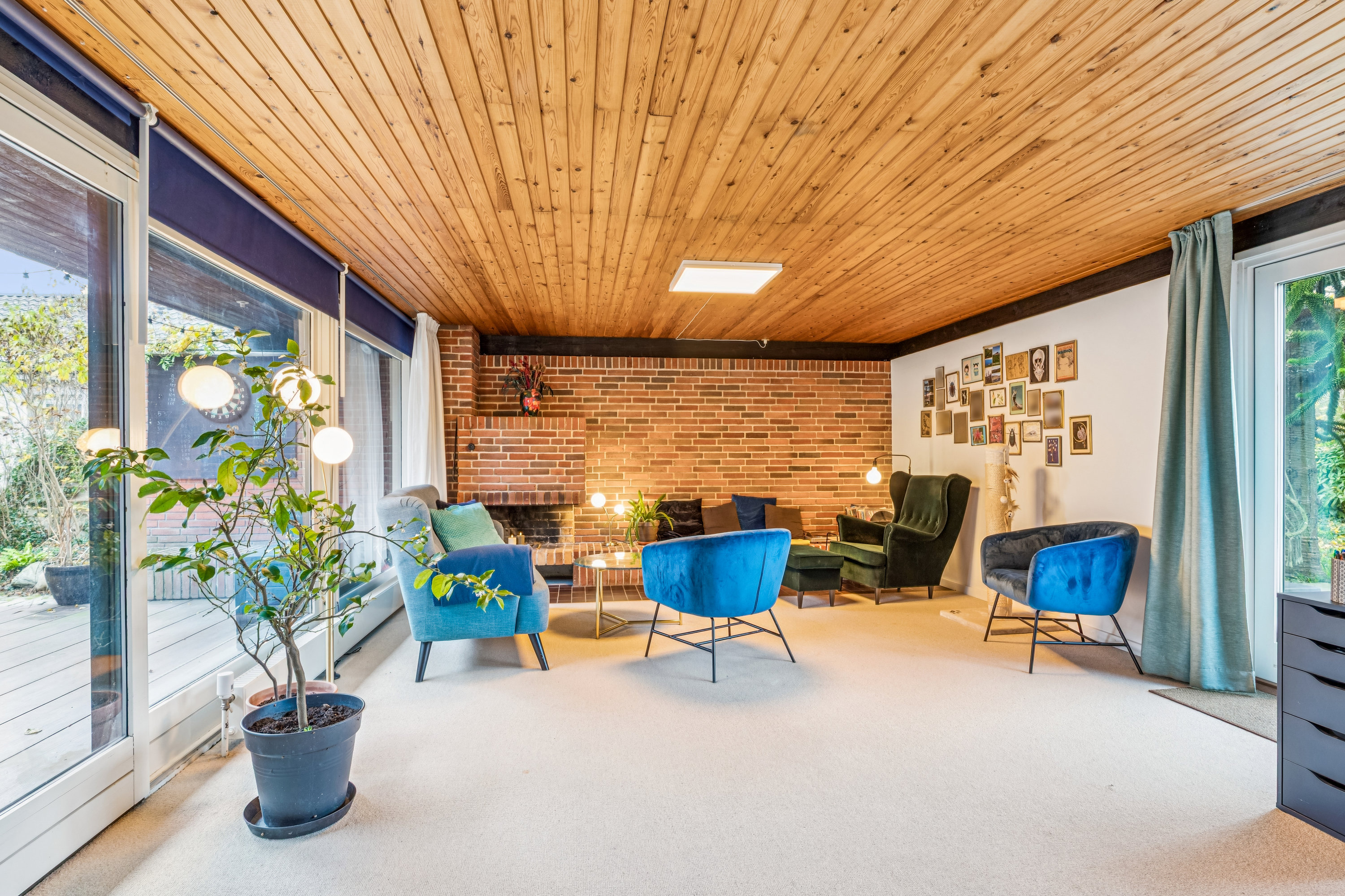 Fremhævet stue billede i fuldskærmstilstand. Billede af Åsingsvej 6, 2640 Hedehusene