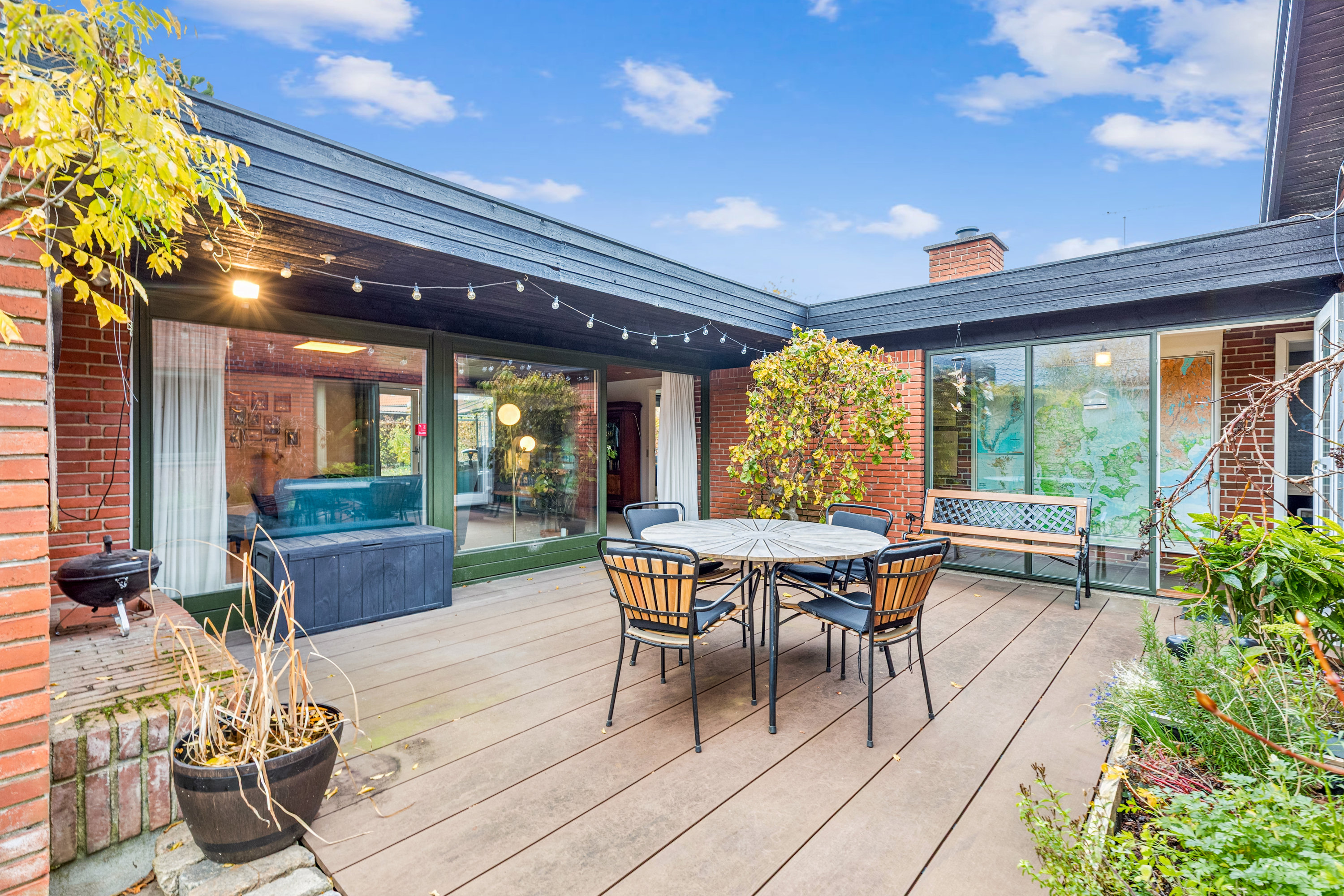 Fremhævet terrasse billede i fuldskærmstilstand. Billede af Åsingsvej 6, 2640 Hedehusene