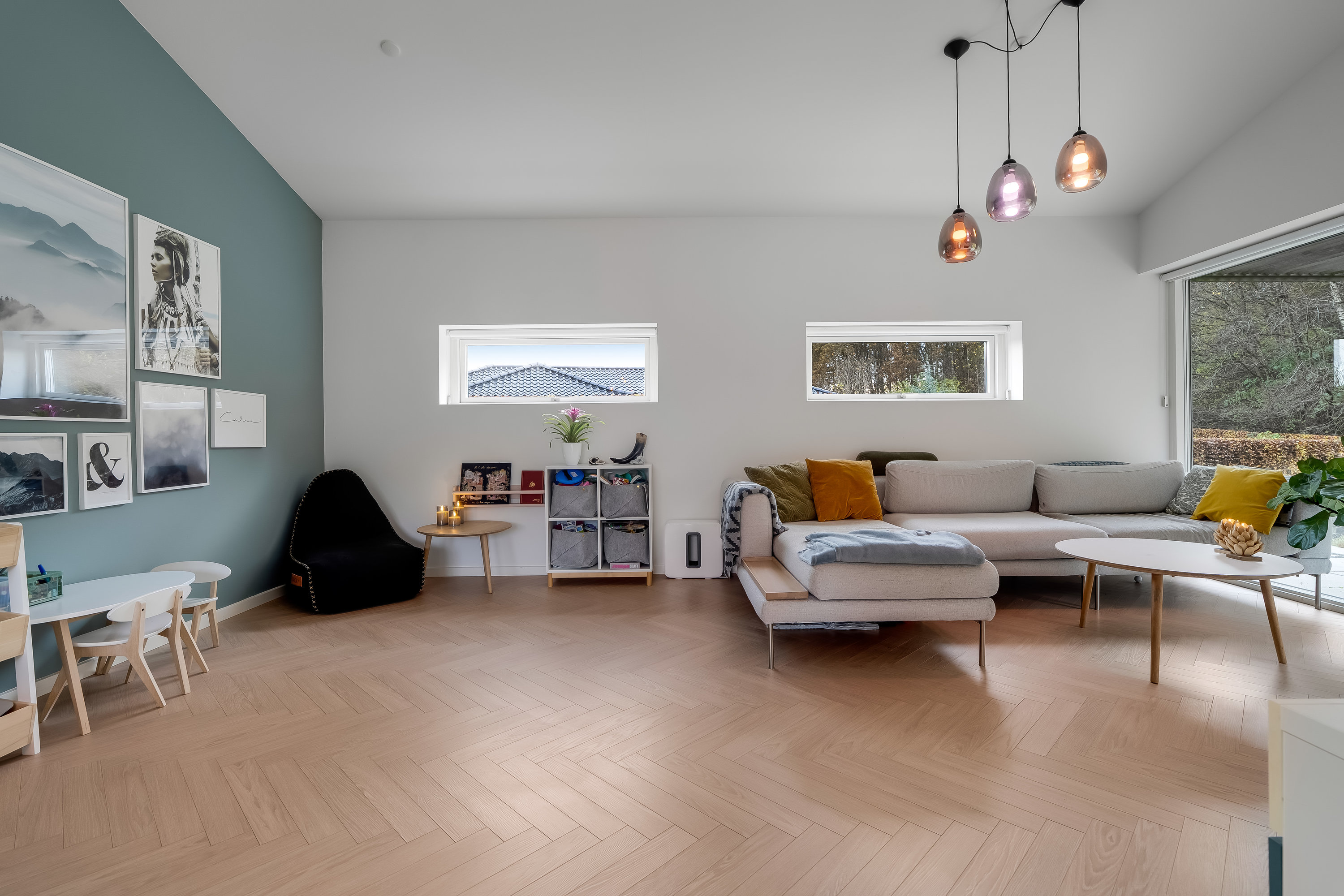 Fremhævet stue billede i fuldskærmstilstand. Billede af Bombakken 57, 3320 Skævinge