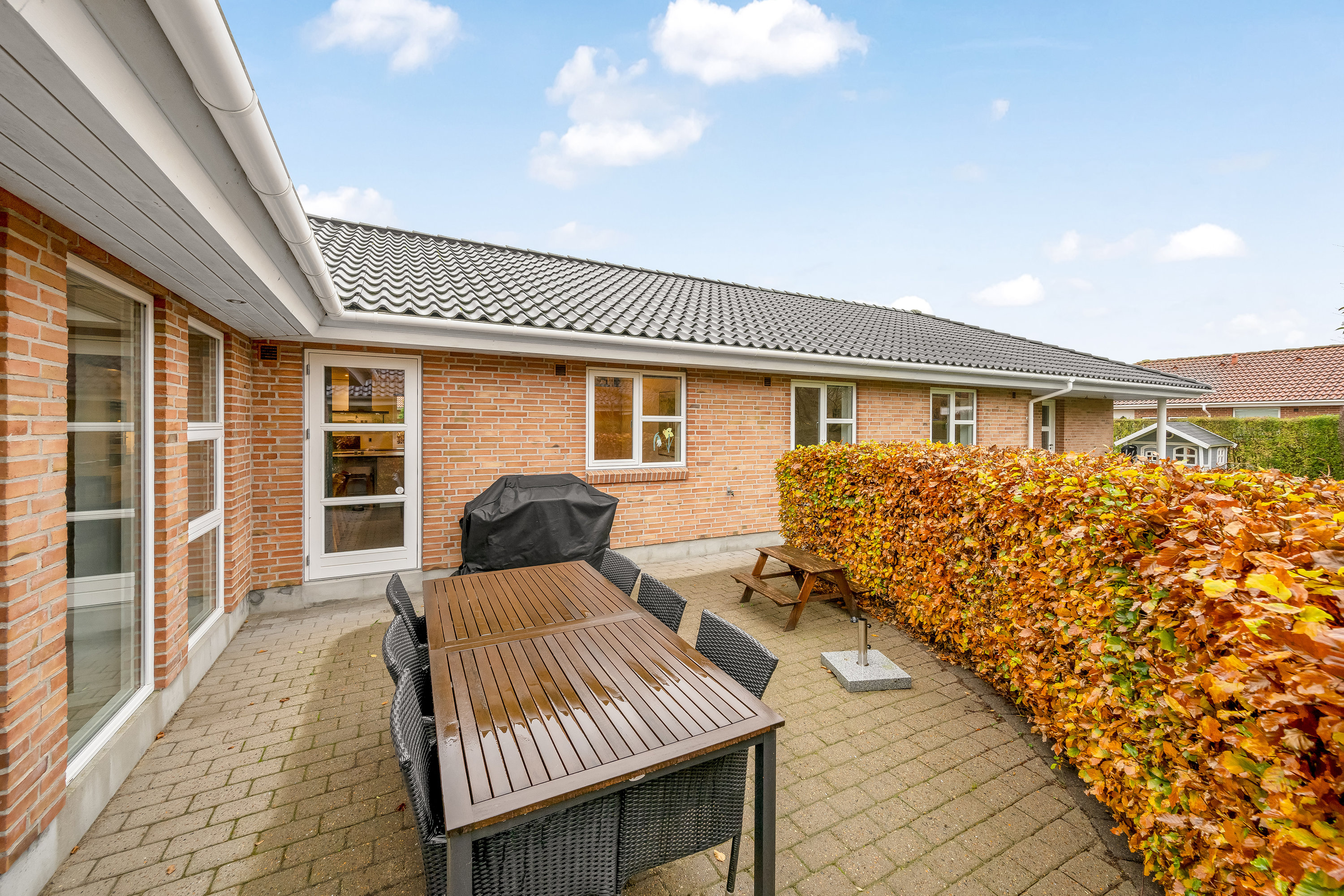 Fremhævet terrasse billede i fuldskærmstilstand. Billede af Præstegårdsvej 70, 6900 Skjern