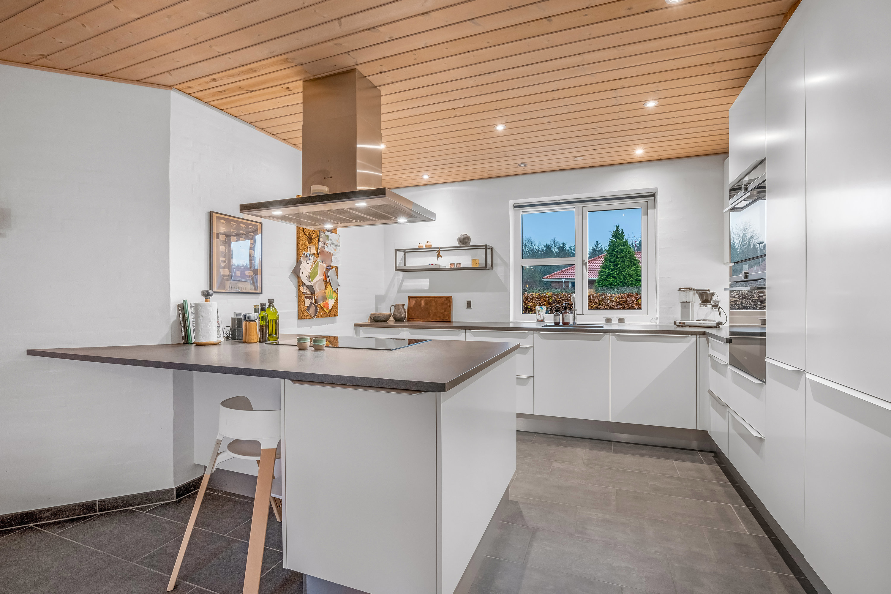 Miniaturebillede 2: køkken. Billede af Præstegårdsvej 70, 6900 Skjern