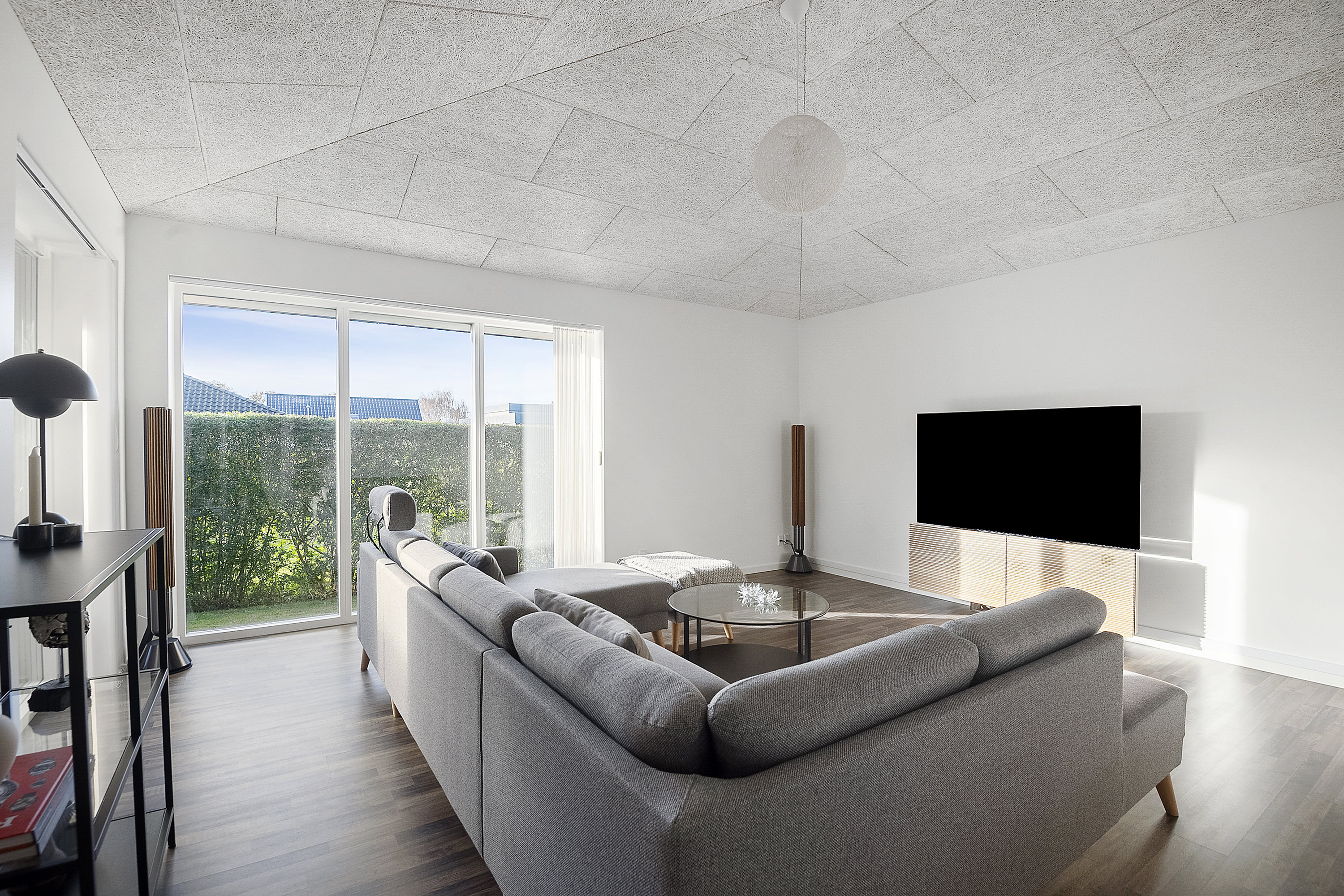 Fremhævet stue billede i fuldskærmstilstand. Billede af Niels Lambertsens Vej 9, 6705 Esbjerg Ø