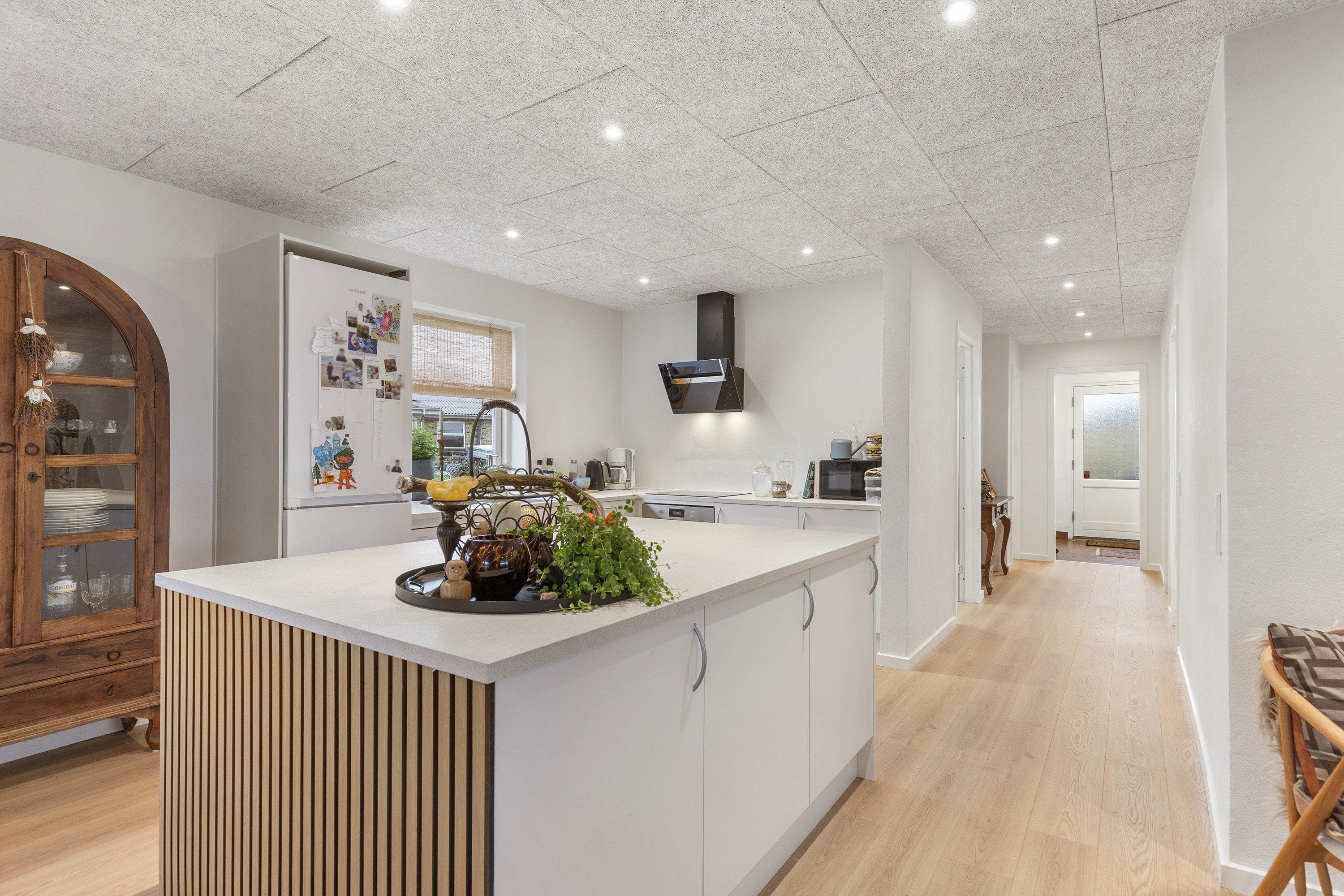 Fremhævet køkken billede i fuldskærmstilstand. Billede af Sdr Boulevard 7, 9600 Aars