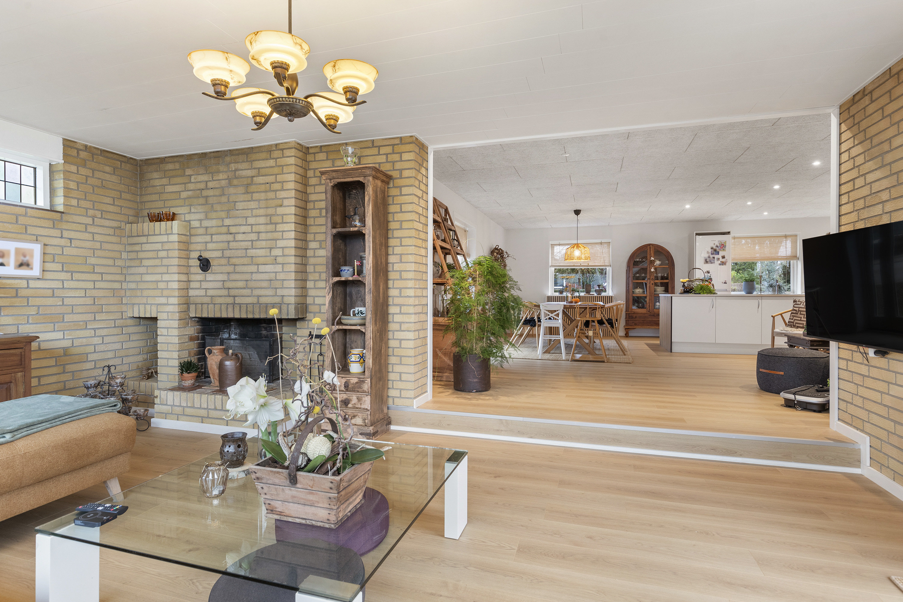 Fremhævet stue billede i fuldskærmstilstand. Billede af Sdr Boulevard 7, 9600 Aars