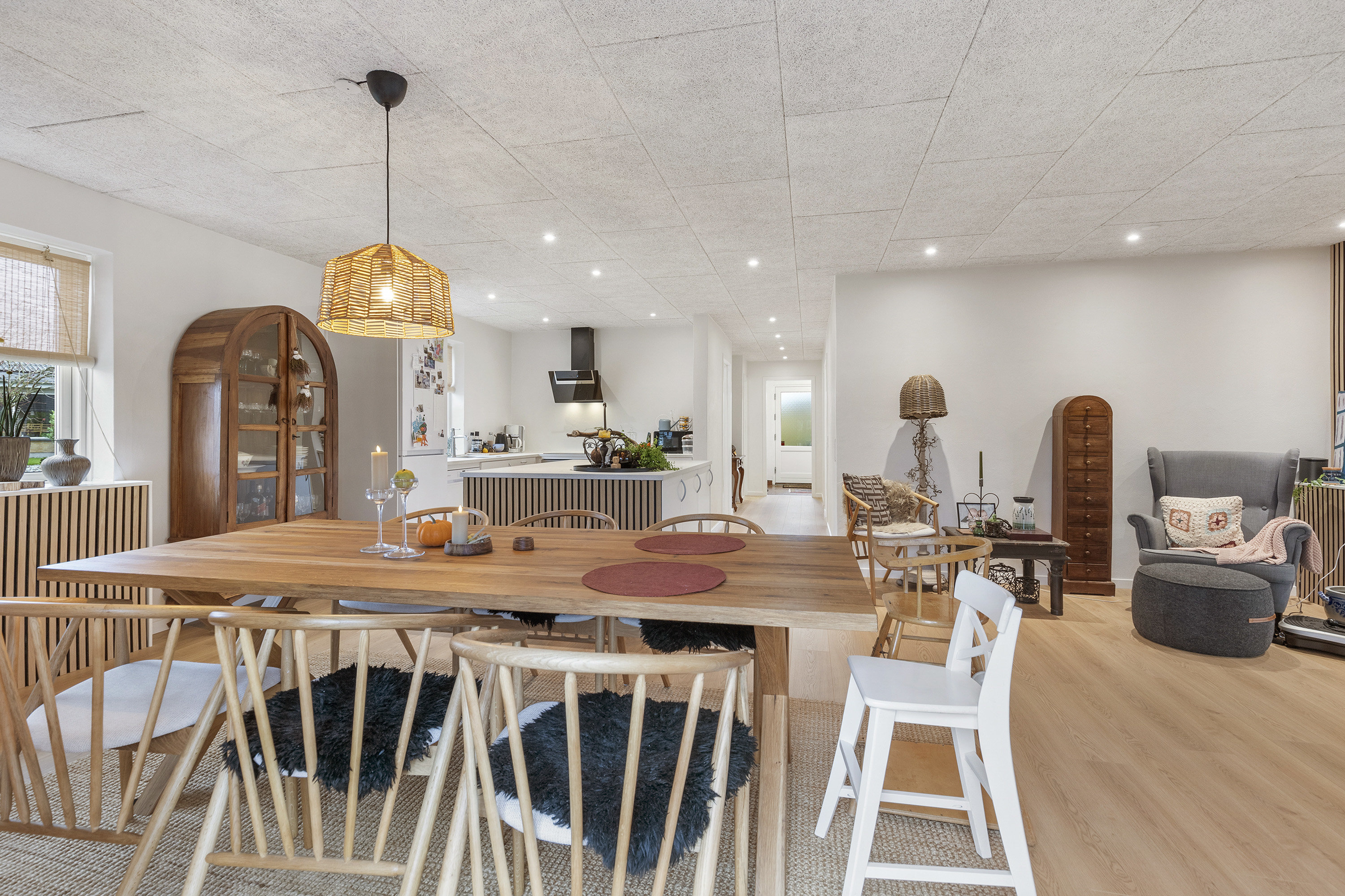 Miniaturebillede 2: køkken alrum. Billede af Sdr Boulevard 7, 9600 Aars