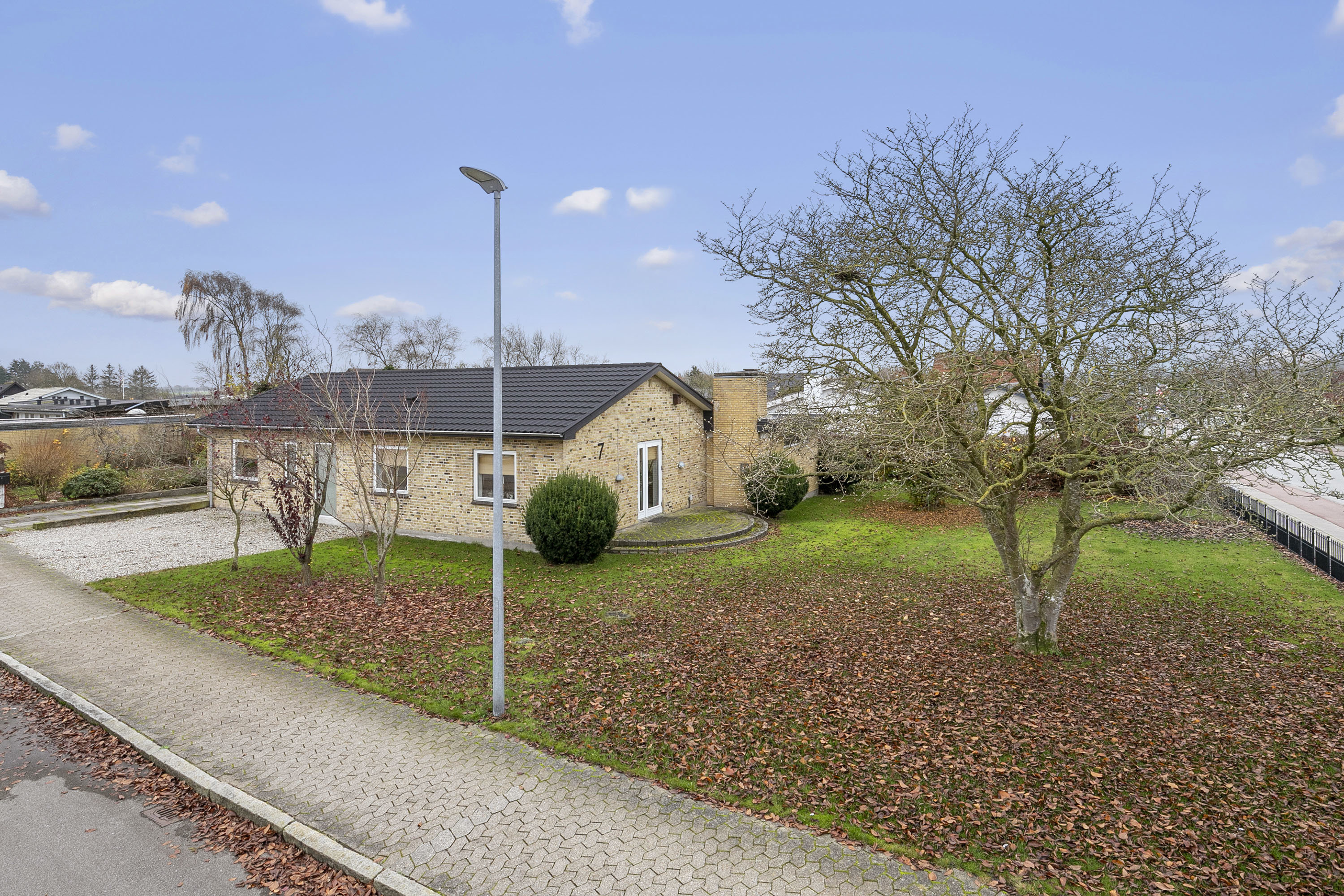 Miniaturebillede 1: ejendommen. Billede af Sdr Boulevard 7, 9600 Aars