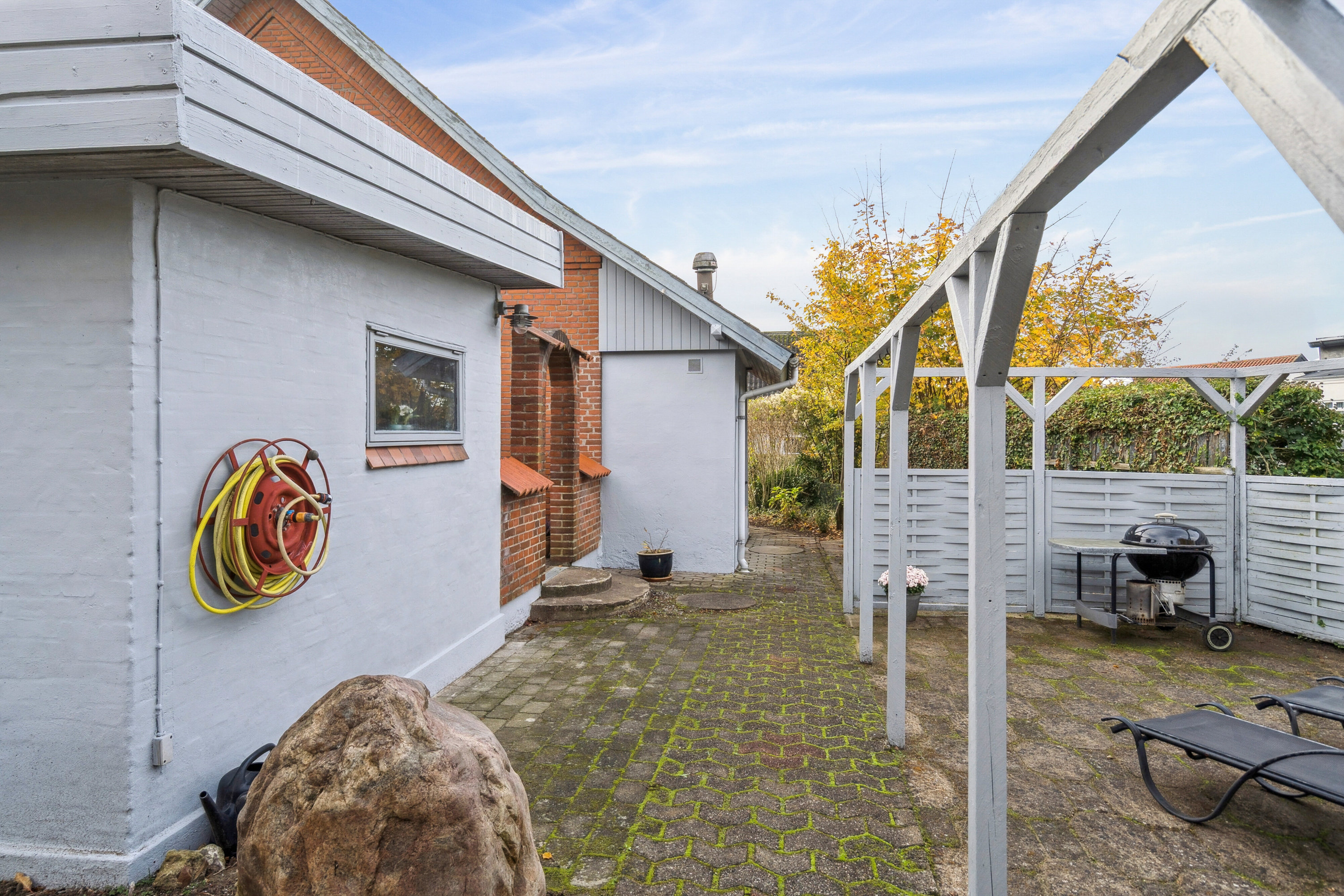 Fremhævet udendørs billede i fuldskærmstilstand. Billede af Bakkevej 2, 5550 Langeskov