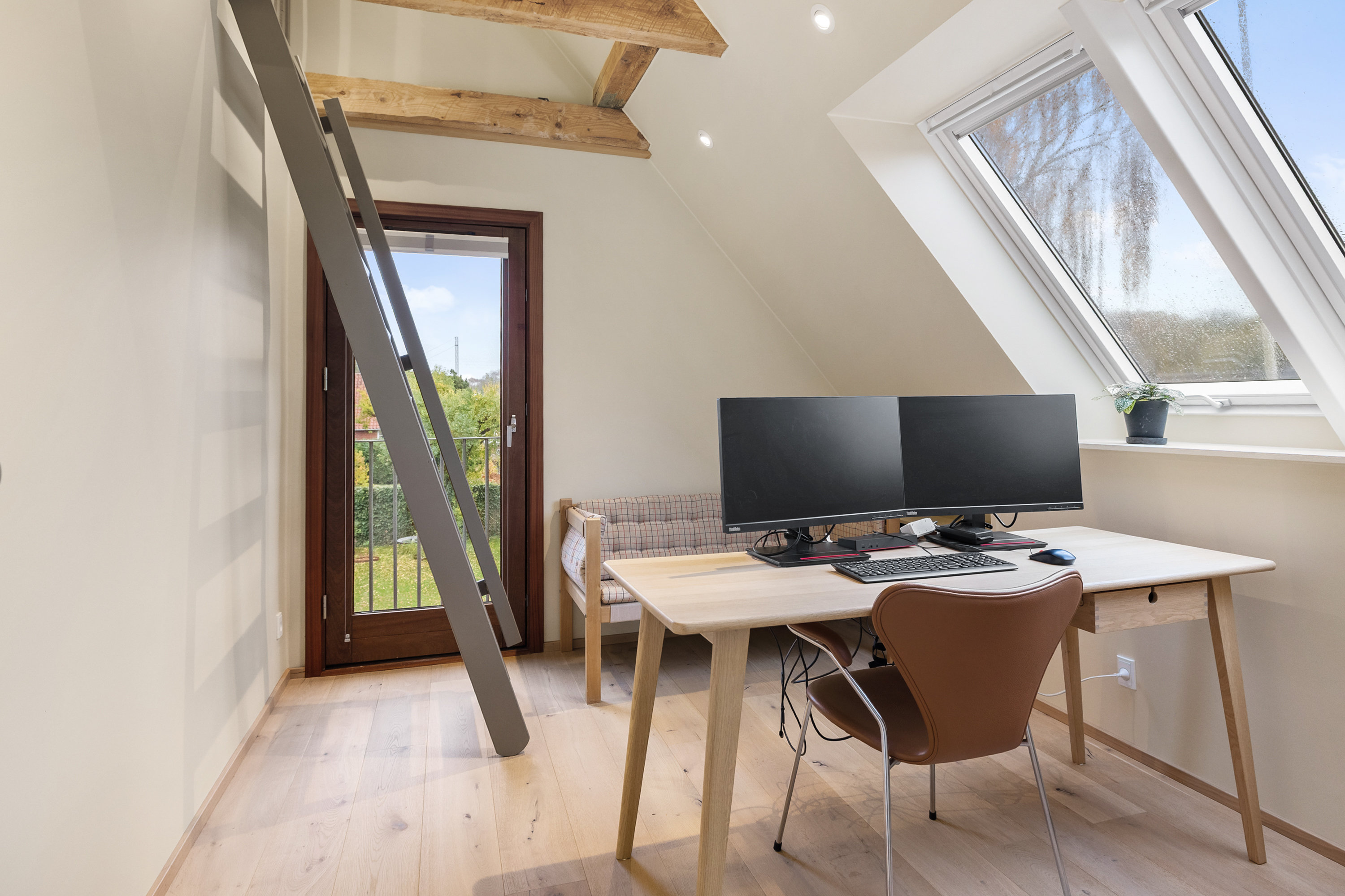 Fremhævet  billede i fuldskærmstilstand. Billede af Vanløsevej 11, 8000 Aarhus C