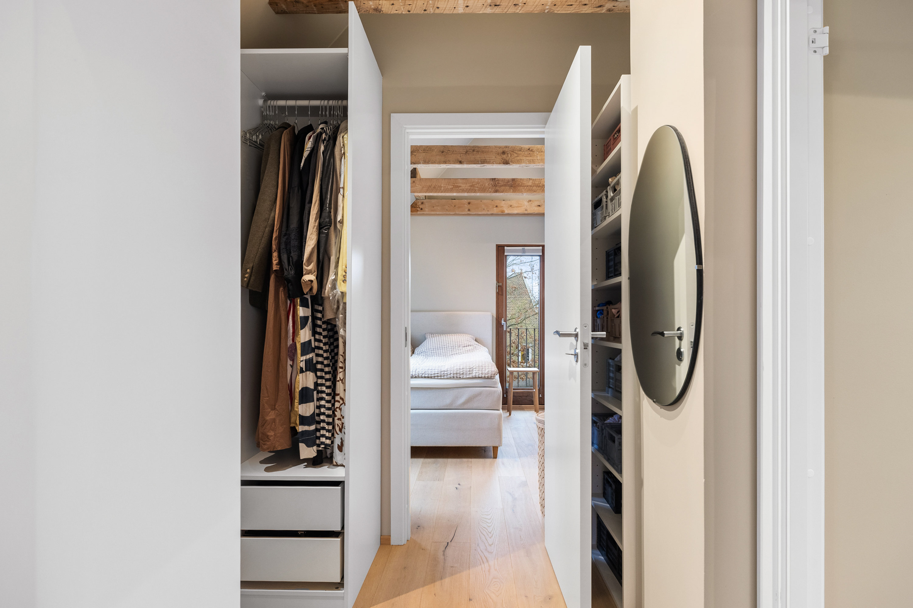 Fremhævet walk-in billede i fuldskærmstilstand. Billede af Vanløsevej 11, 8000 Aarhus C