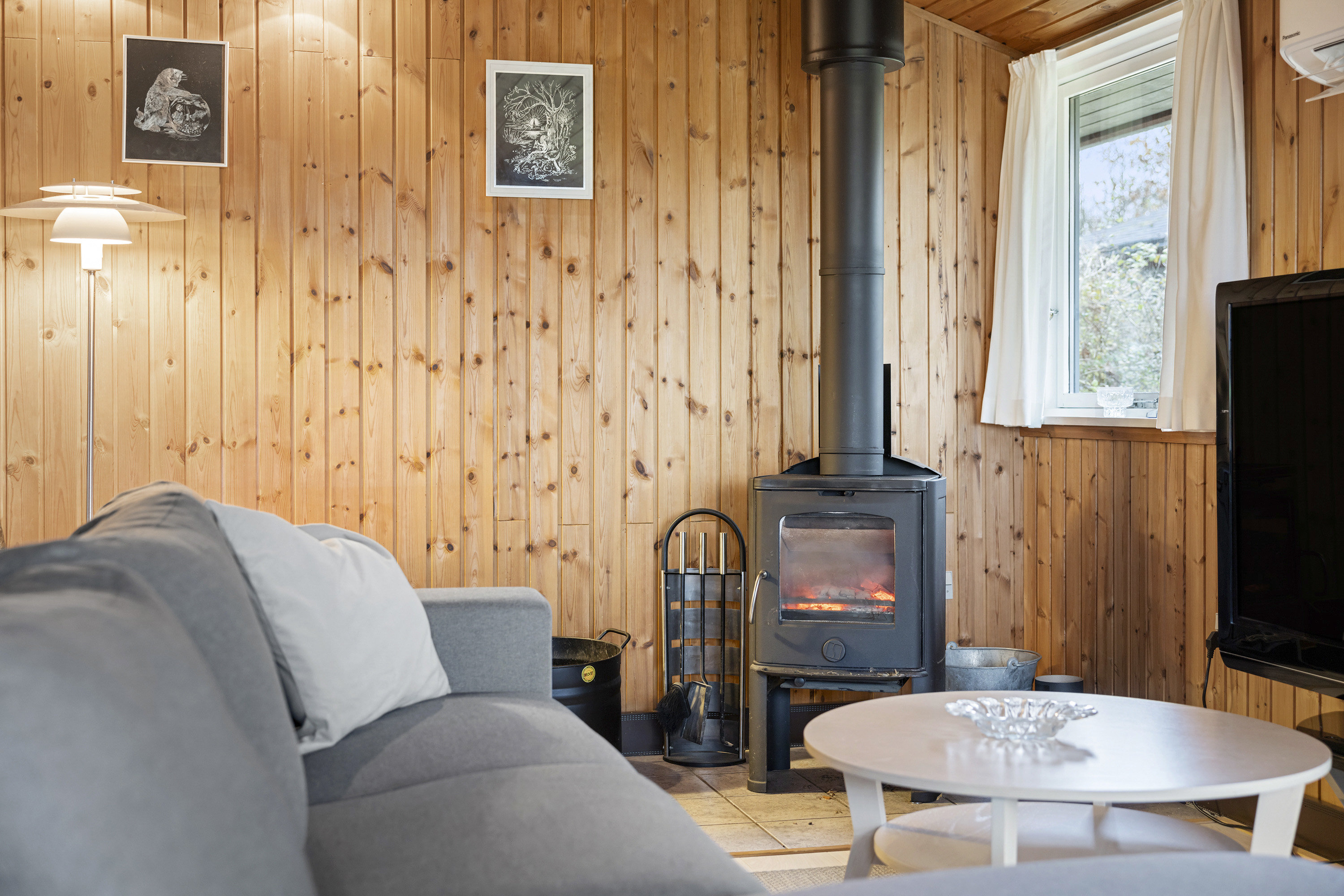 Fremhævet stue billede i fuldskærmstilstand. Billede af Rimmevej 6, Lyngså, 9300 Sæby