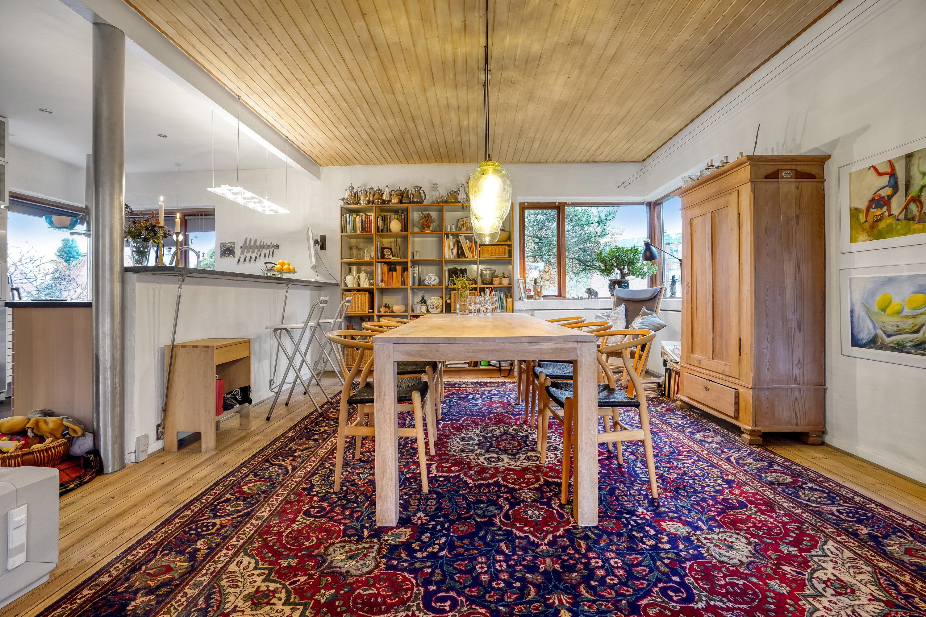 Fremhævet stue billede i fuldskærmstilstand. Billede af Møllemarksvej 4, Bolbro, 5200 Odense V