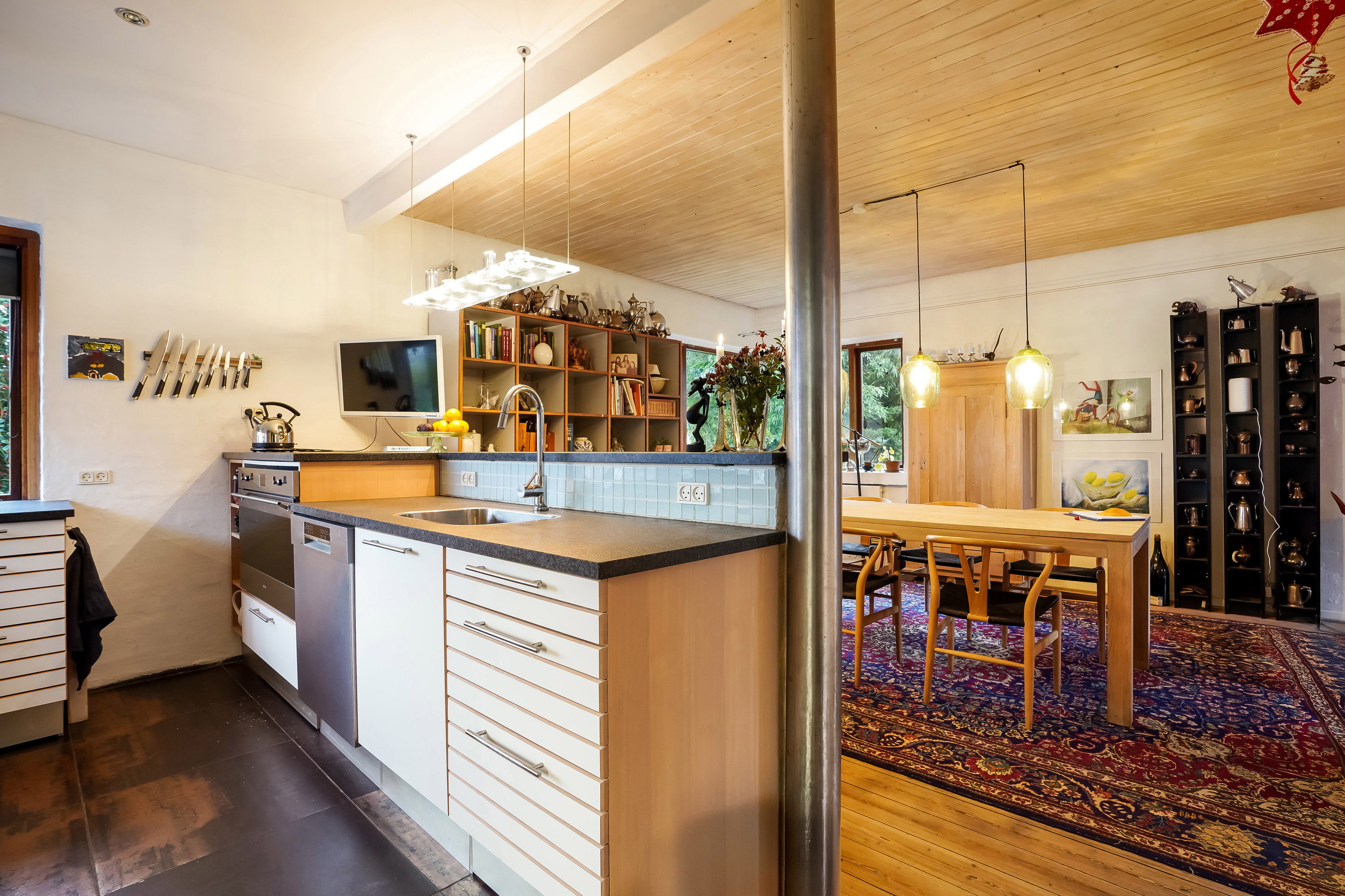 Fremhævet køkken billede i fuldskærmstilstand. Billede af Møllemarksvej 4, Bolbro, 5200 Odense V