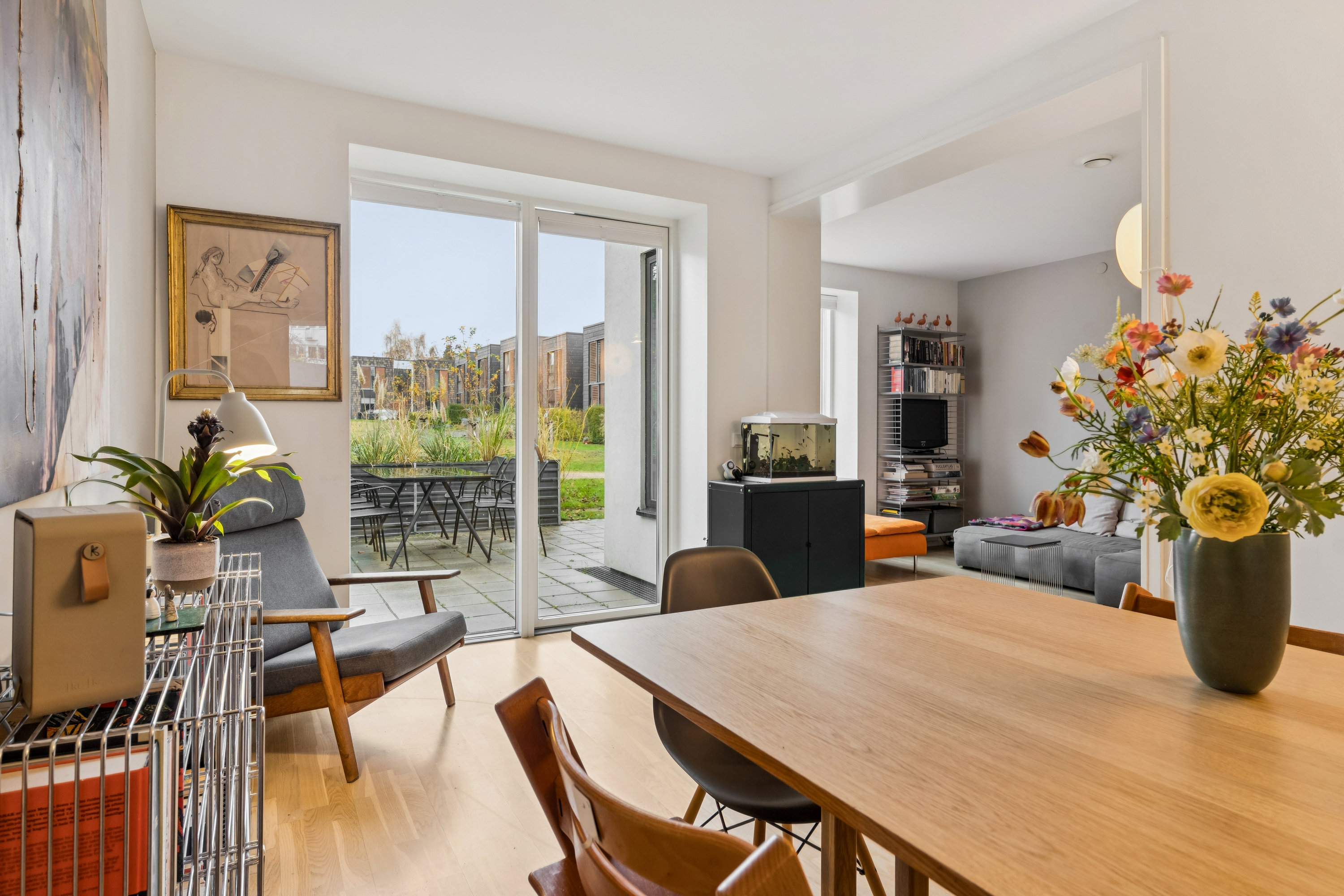 Fremhævet stue billede i fuldskærmstilstand. Billede af Pinievej 4B, 2880 Bagsværd