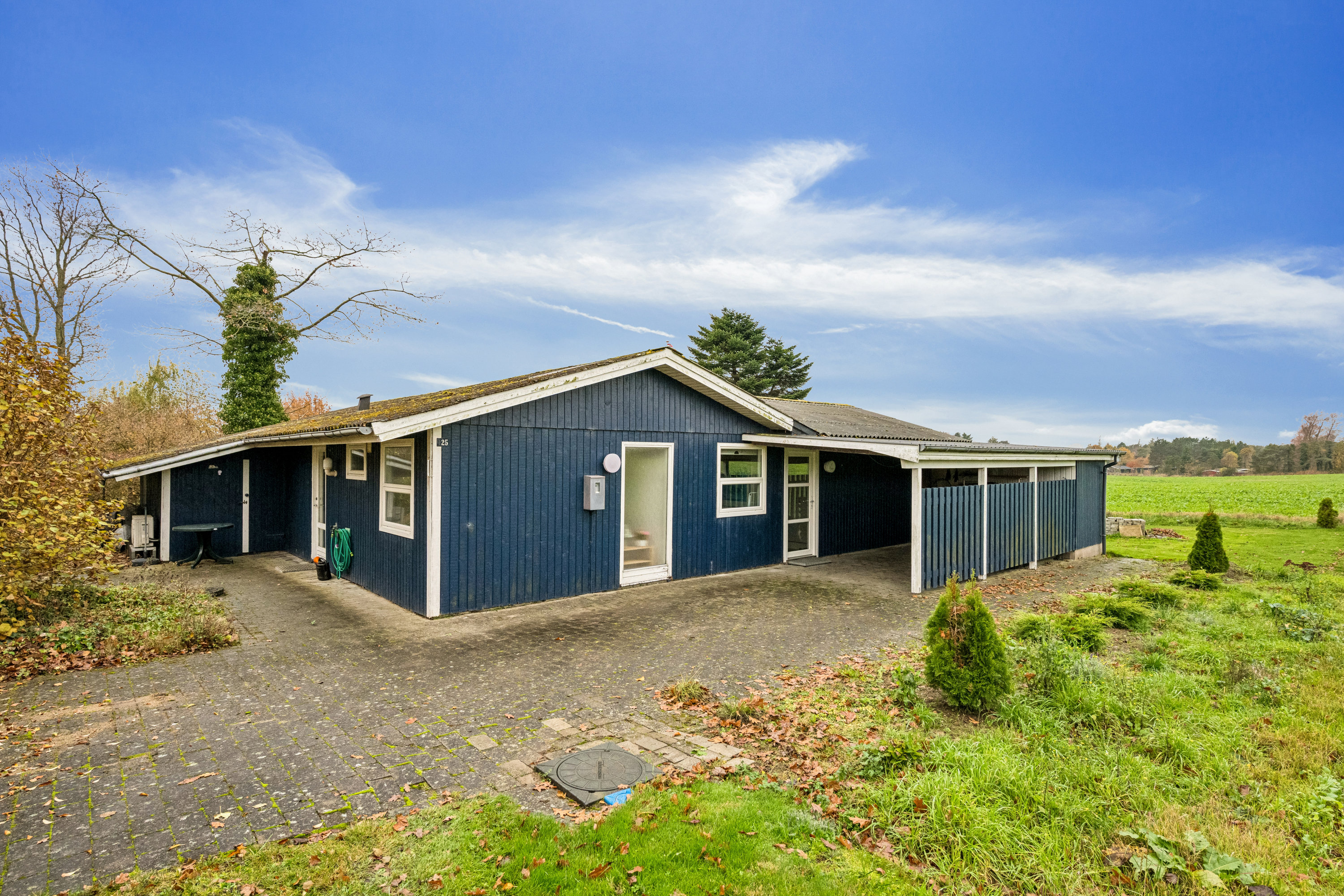 Fremhævet andet billede i fuldskærmstilstand. Billede af Engblommevej 25, Begtrup Vig, 8420 Knebel