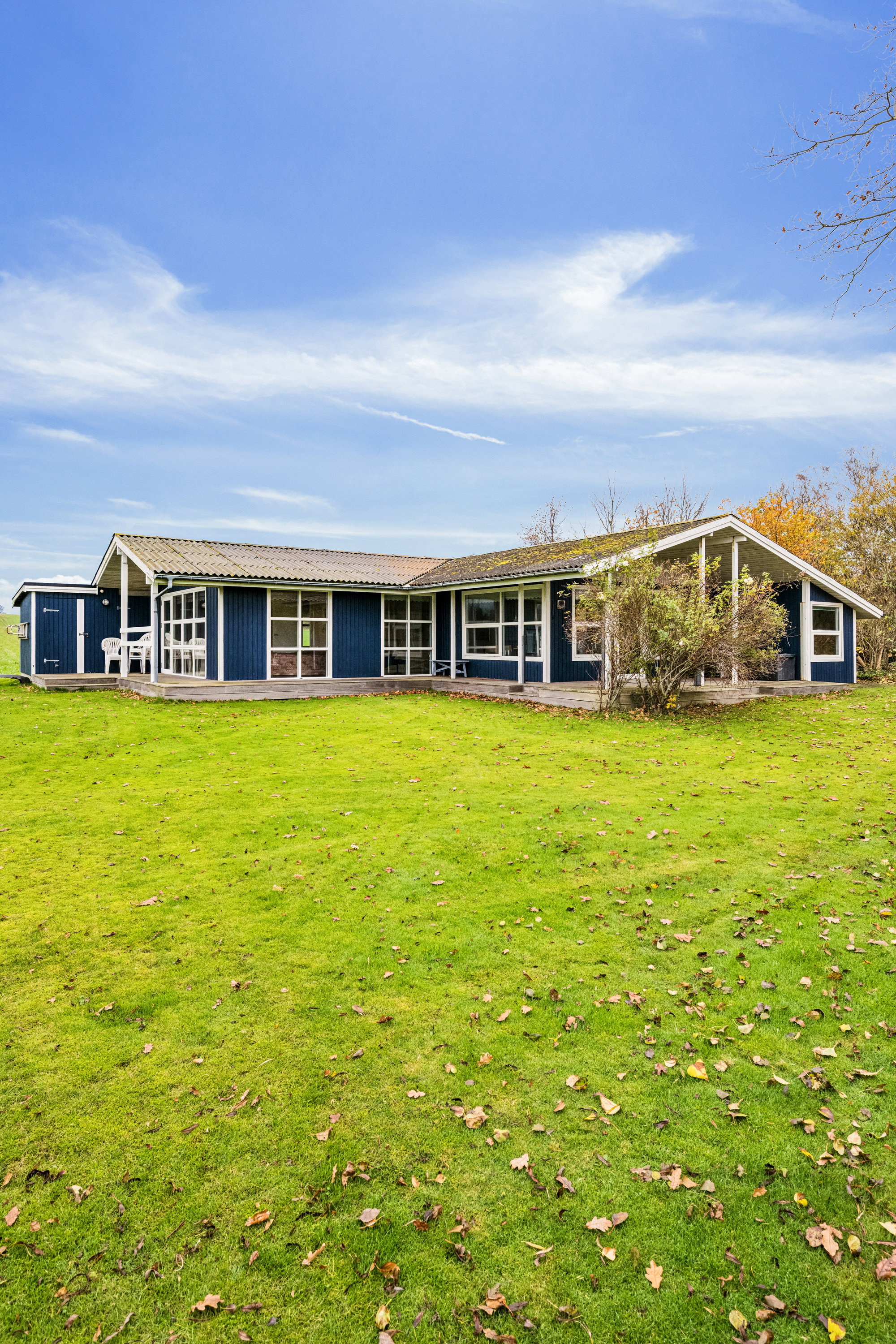 Fremhævet andet billede i fuldskærmstilstand. Billede af Engblommevej 25, Begtrup Vig, 8420 Knebel