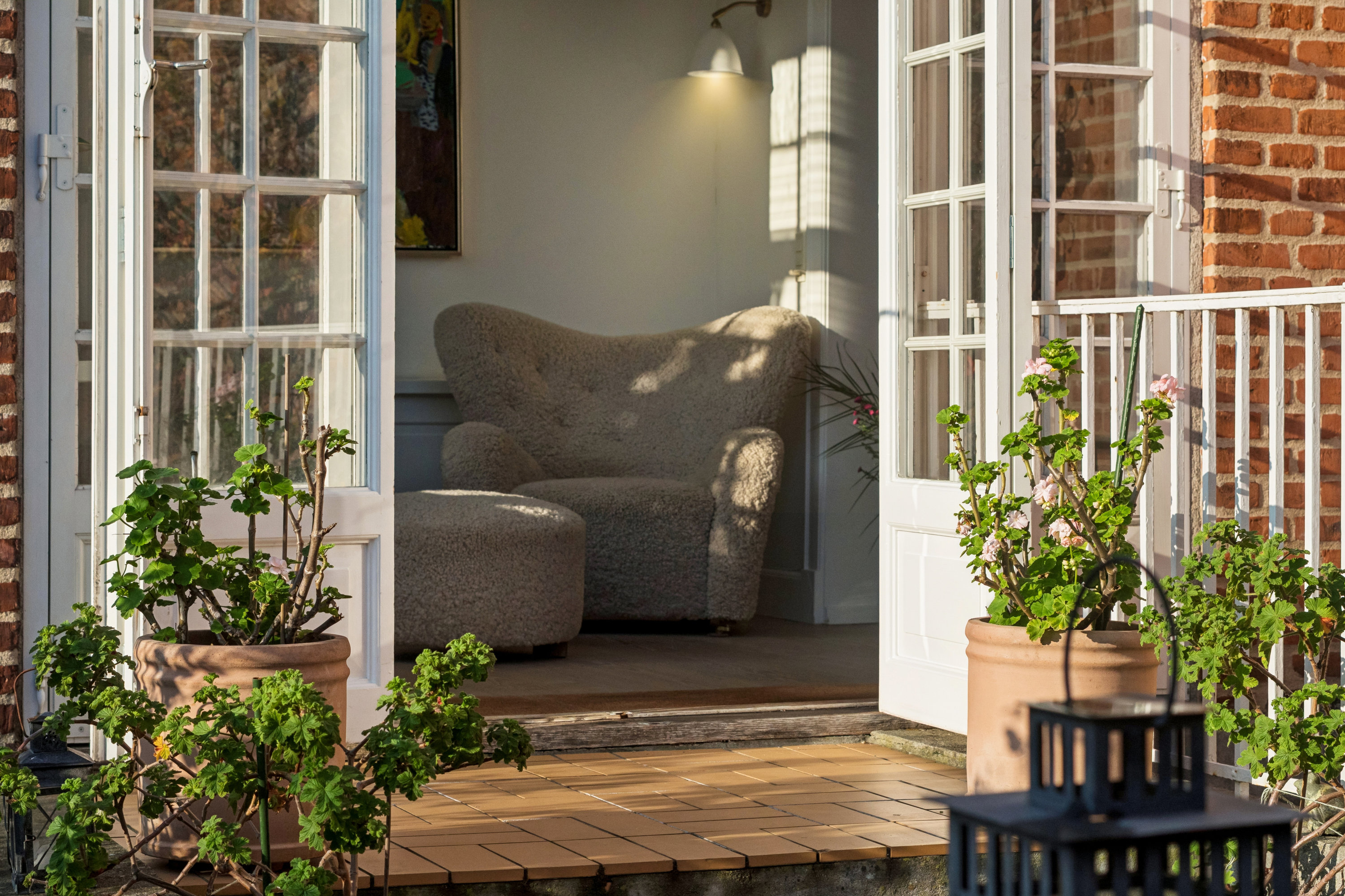 Fremhævet terrasse billede i fuldskærmstilstand. Billede af Svanevænget 8, 2100 København Ø