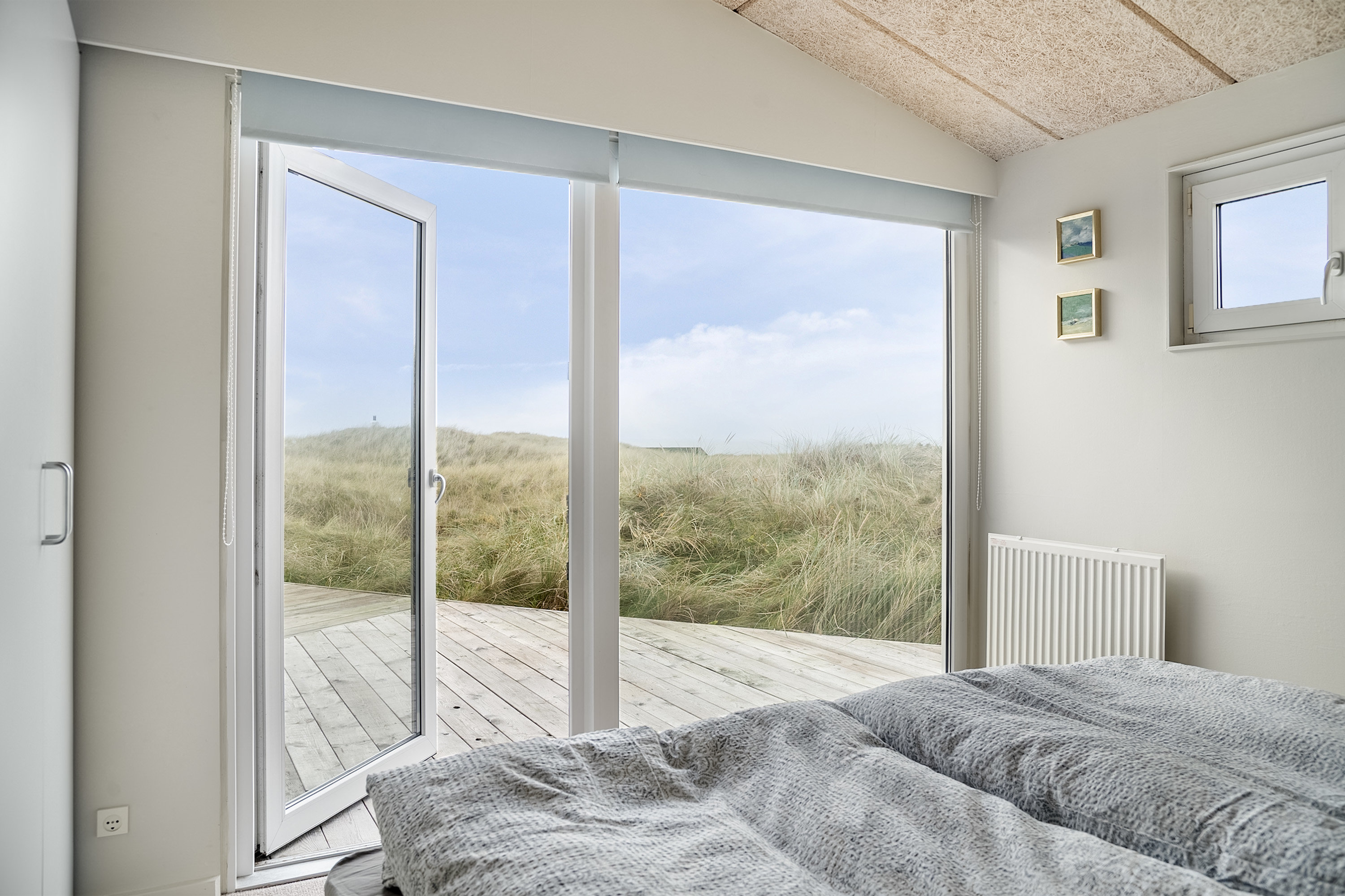 Fremhævet soveværelse billede i fuldskærmstilstand. Billede af Strandklitten 16, Tornby, 9850 Hirtshals