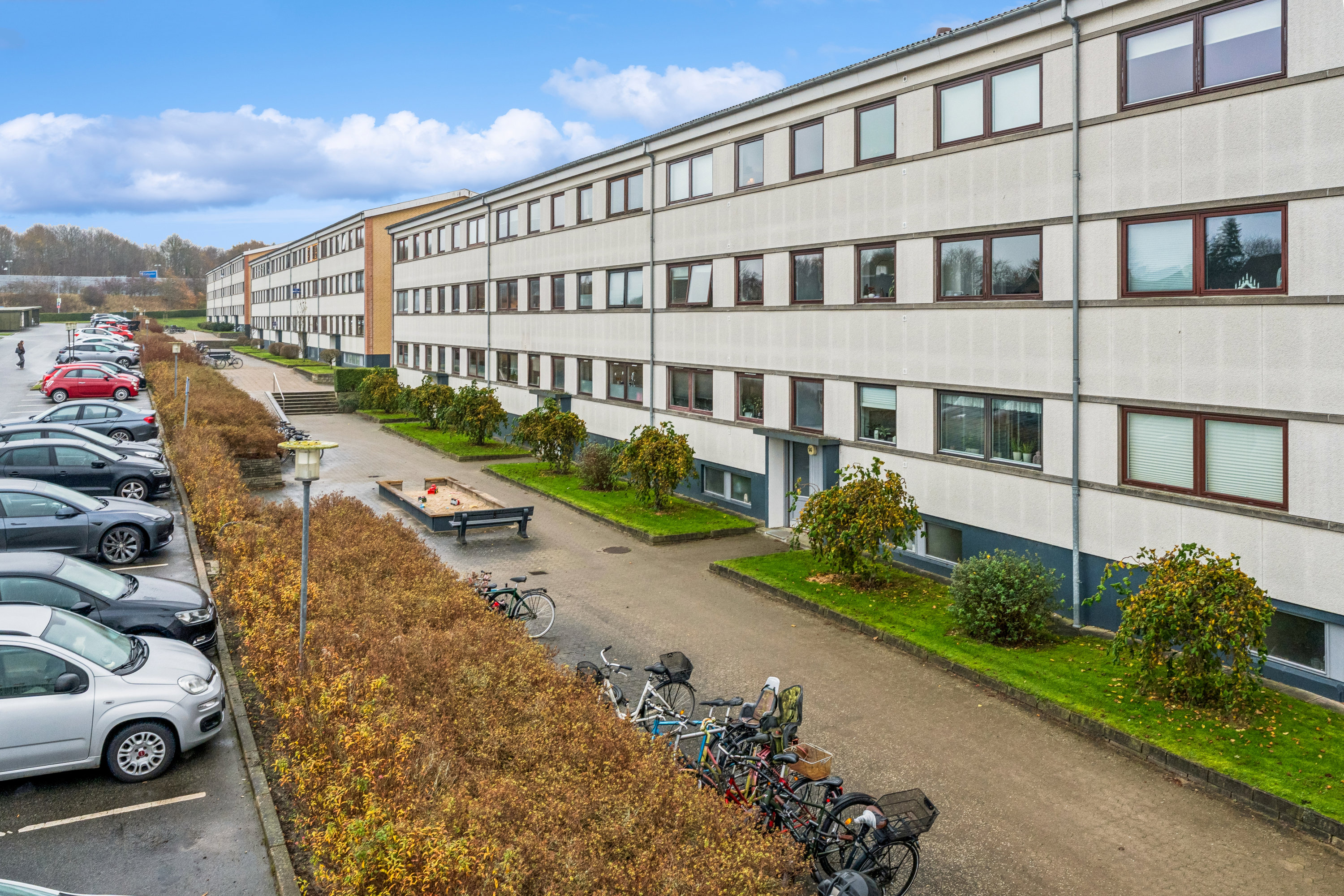 Fremhævet andet billede i fuldskærmstilstand. Billede af H. C. Andersens Vej 14, 1. tv., Vejgaard , 9000 Aalborg