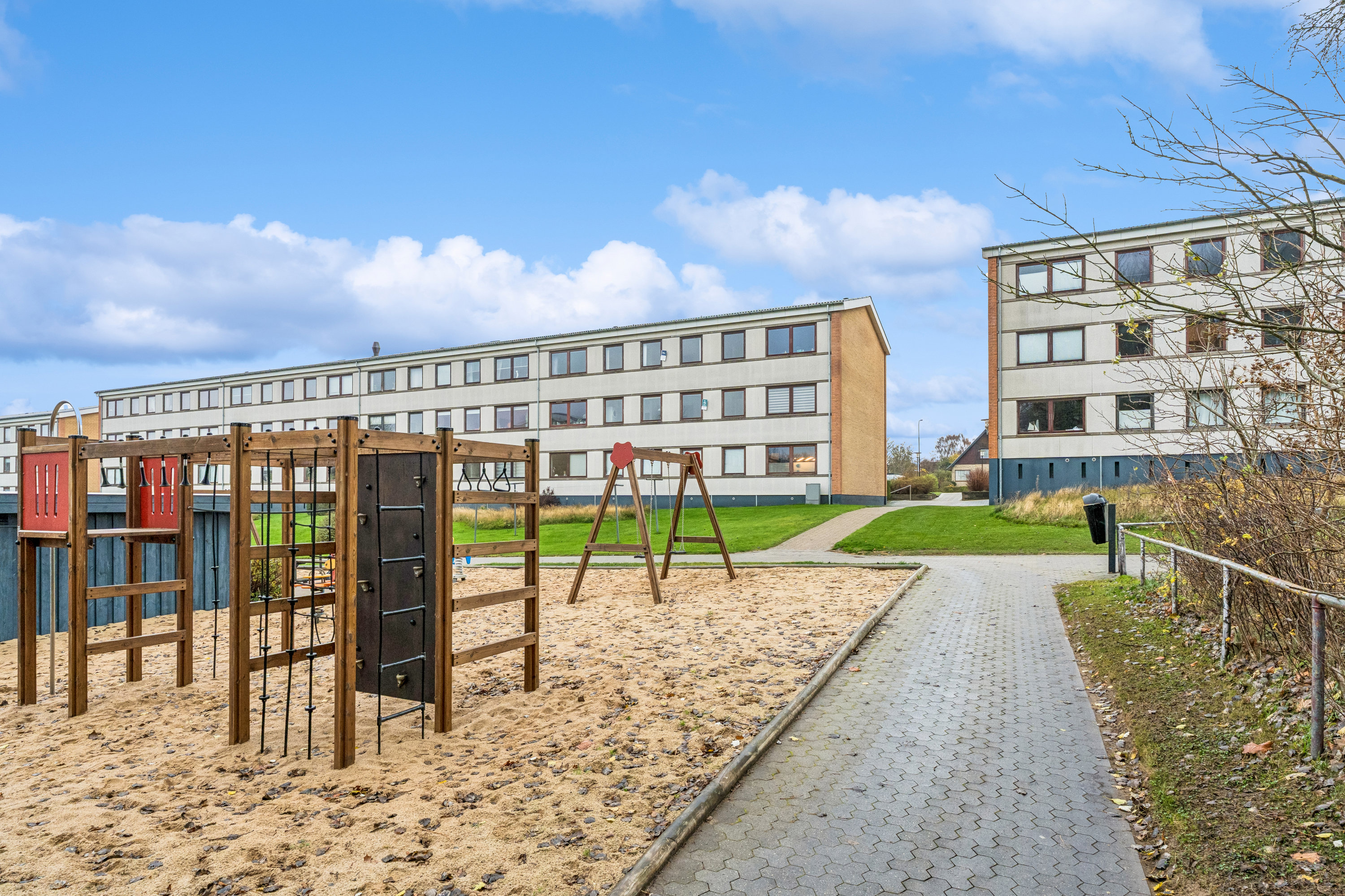 Fremhævet andet billede i fuldskærmstilstand. Billede af H. C. Andersens Vej 14, 1. tv., Vejgaard , 9000 Aalborg