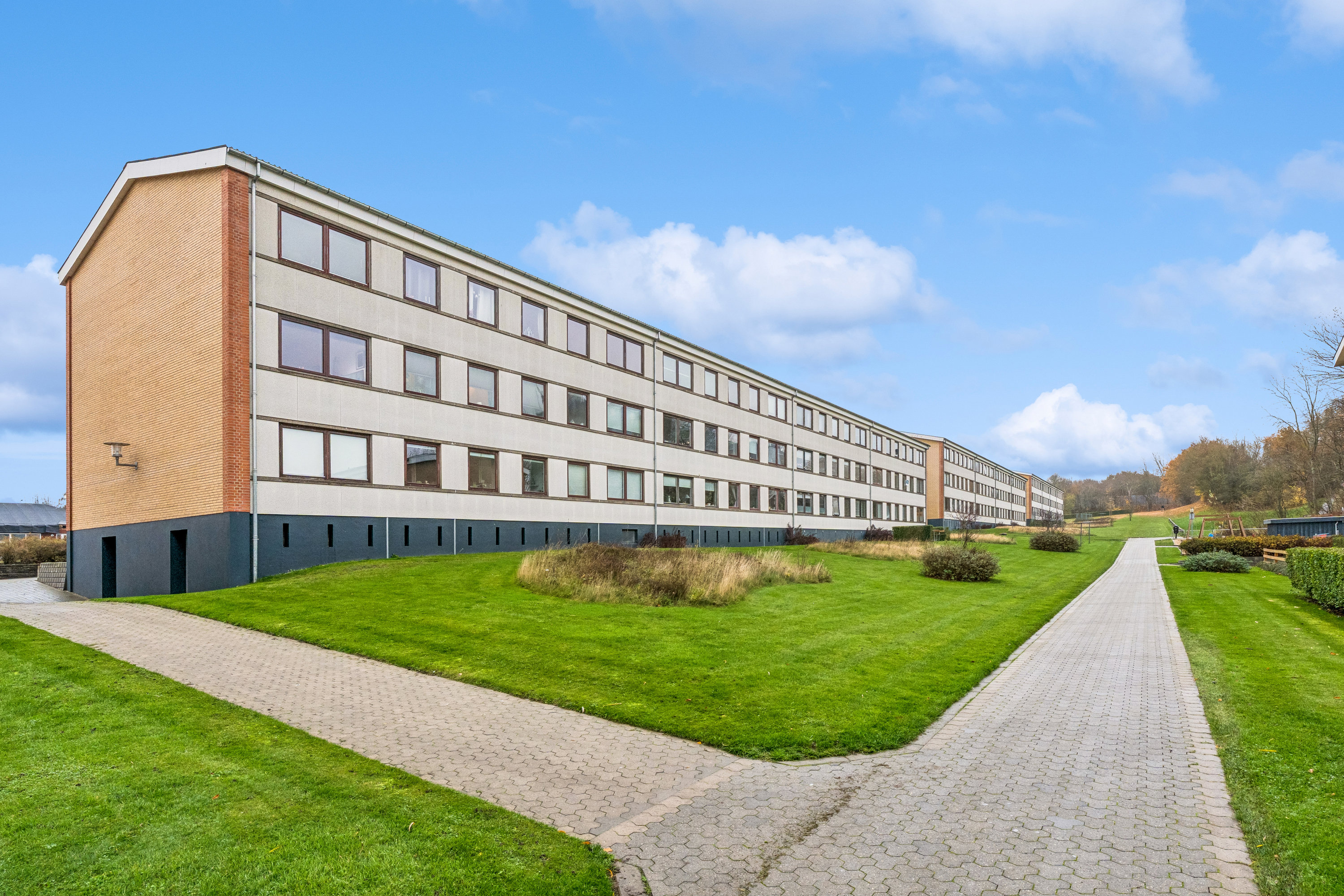 Fremhævet andet billede i fuldskærmstilstand. Billede af H. C. Andersens Vej 14, 1. tv., Vejgaard , 9000 Aalborg