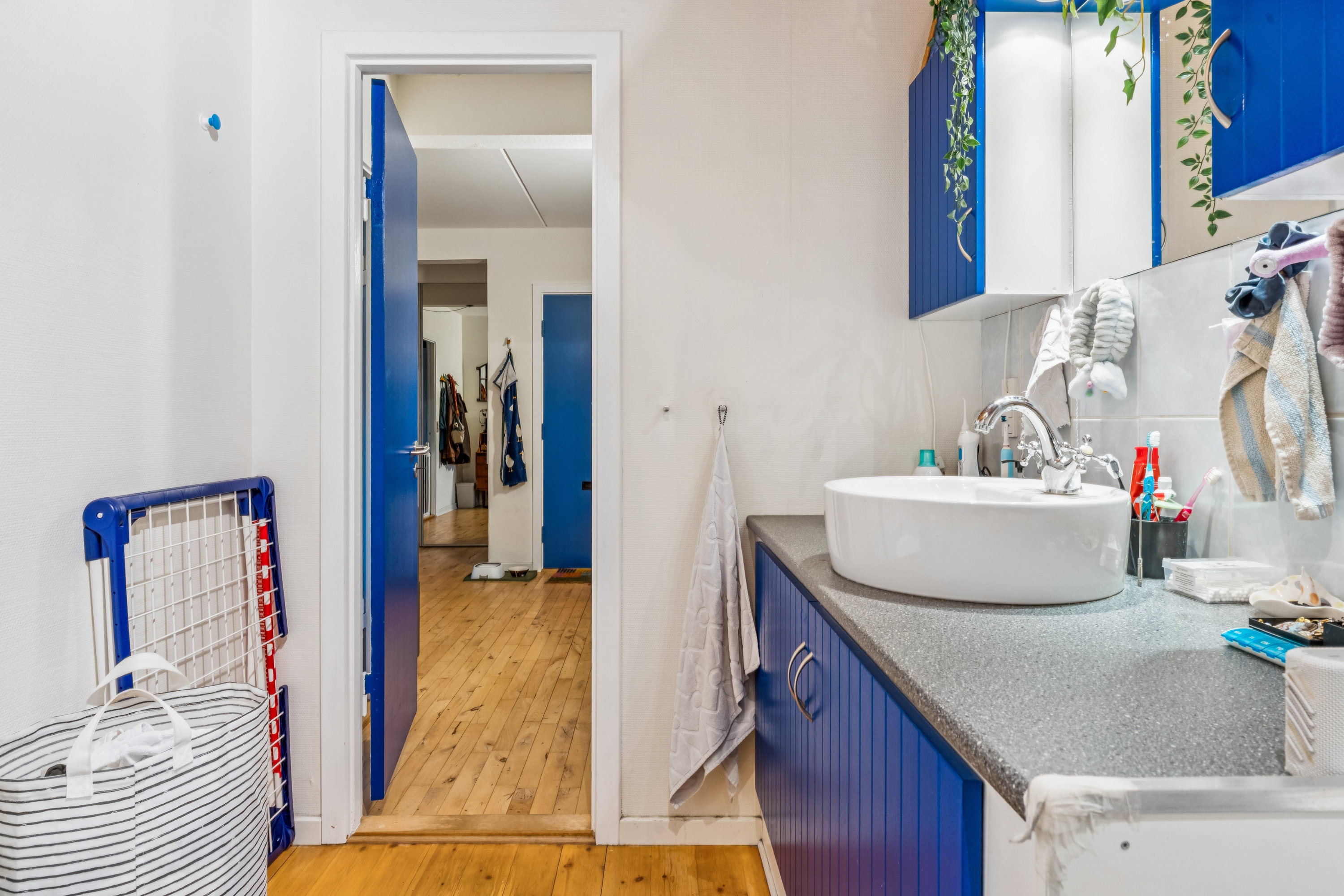 Fremhævet badeværelse billede i fuldskærmstilstand. Billede af H. C. Andersens Vej 14, 1. tv., Vejgaard , 9000 Aalborg