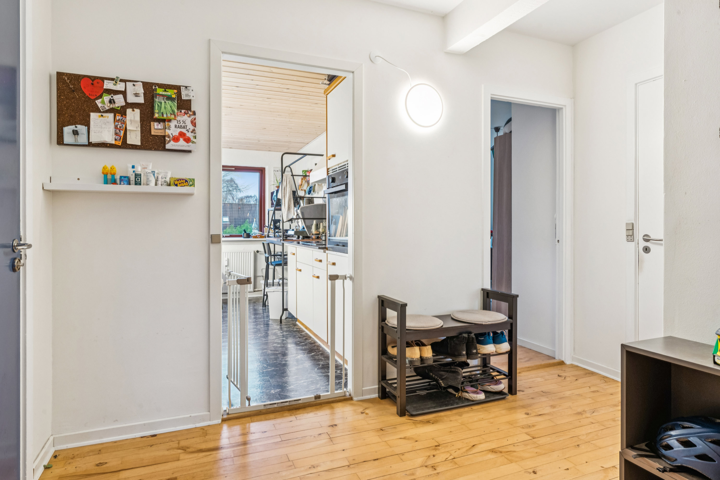 Fremhævet værelse billede i fuldskærmstilstand. Billede af H. C. Andersens Vej 14, 1. tv., Vejgaard , 9000 Aalborg