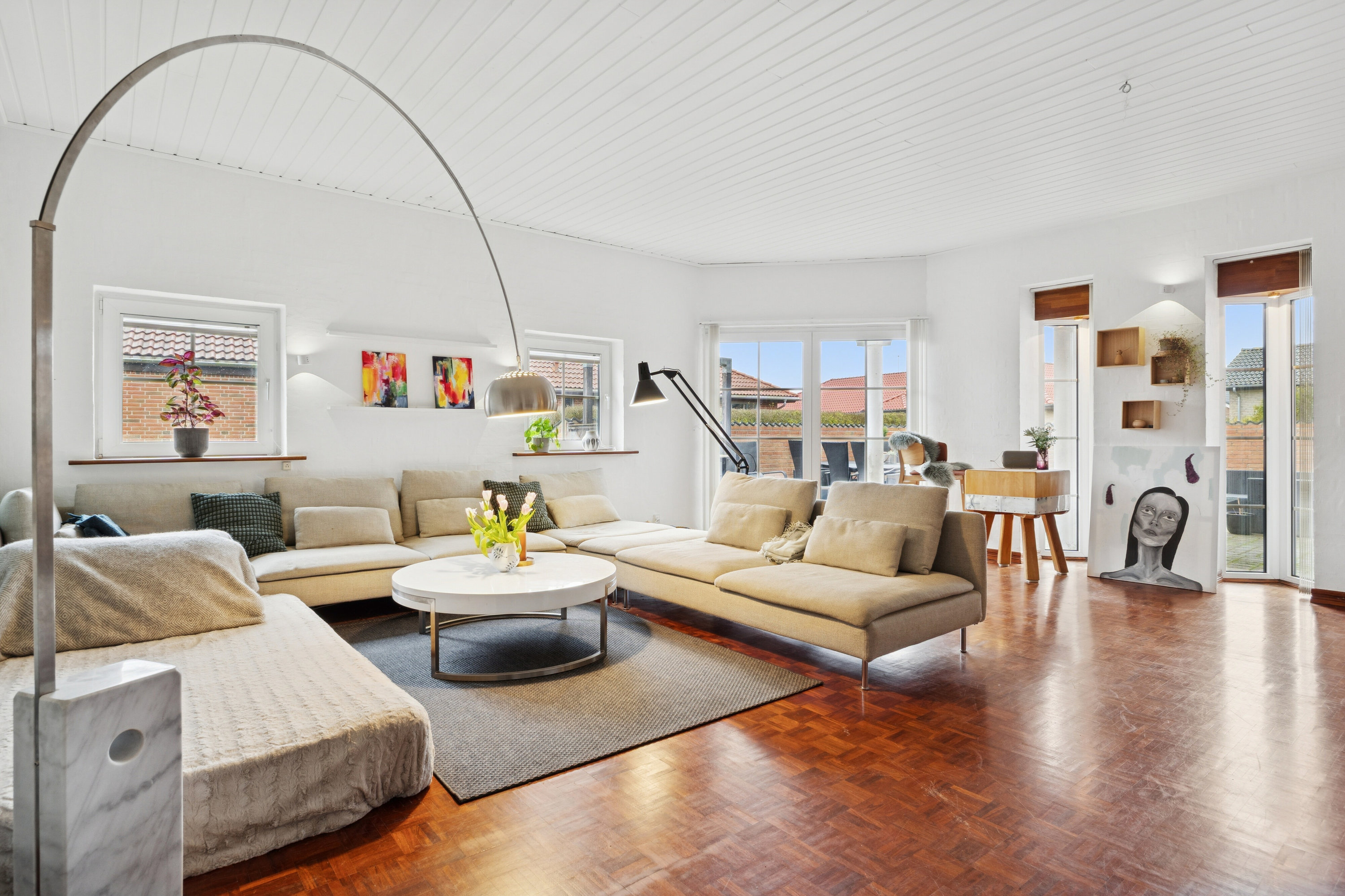 Fremhævet stue billede i fuldskærmstilstand. Billede af Mejsevej 10, 7430 Ikast