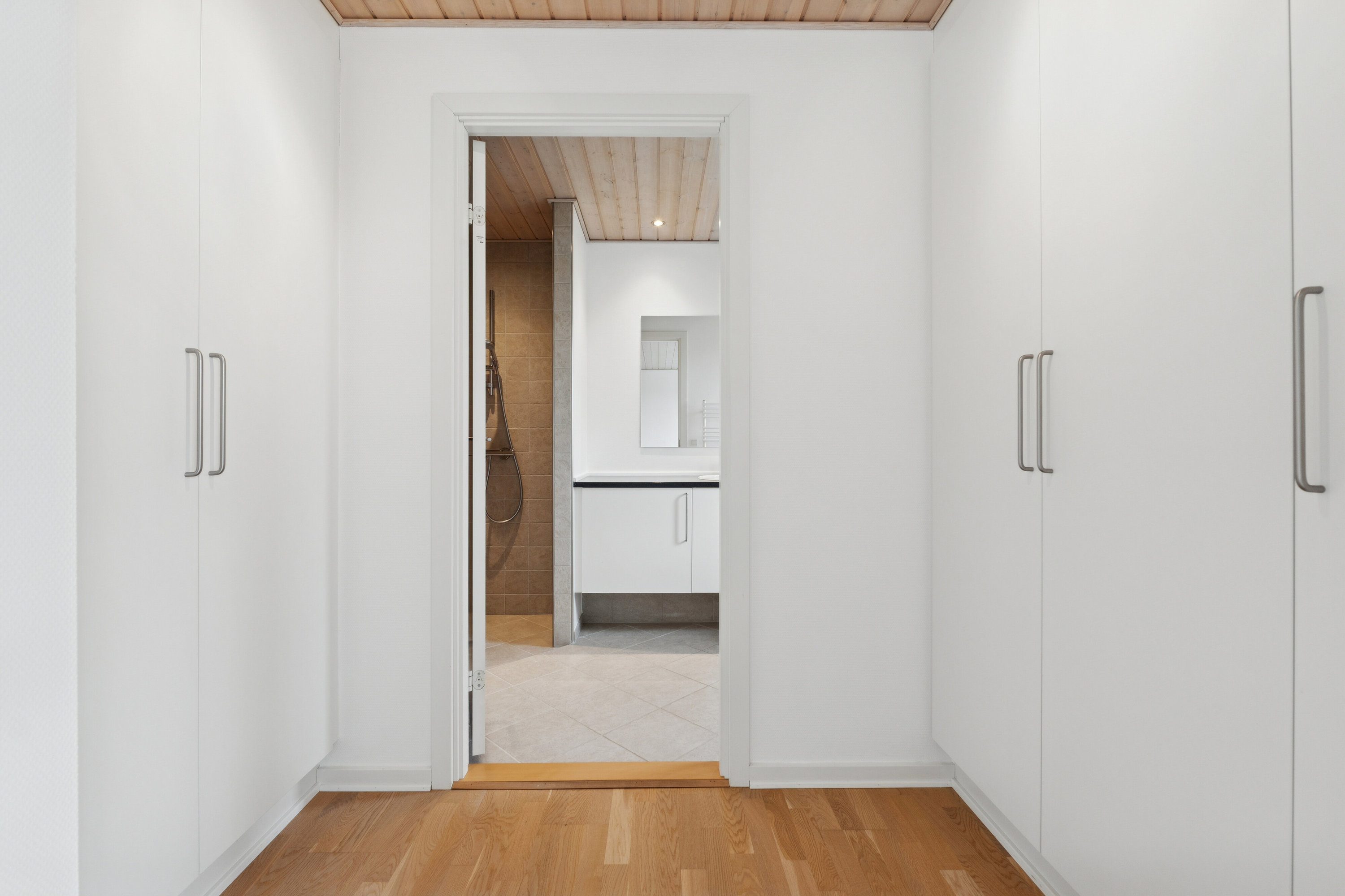 Fremhævet gang billede i fuldskærmstilstand. Billede af Skovballevej 59A, Tåsinge, 5700 Svendborg