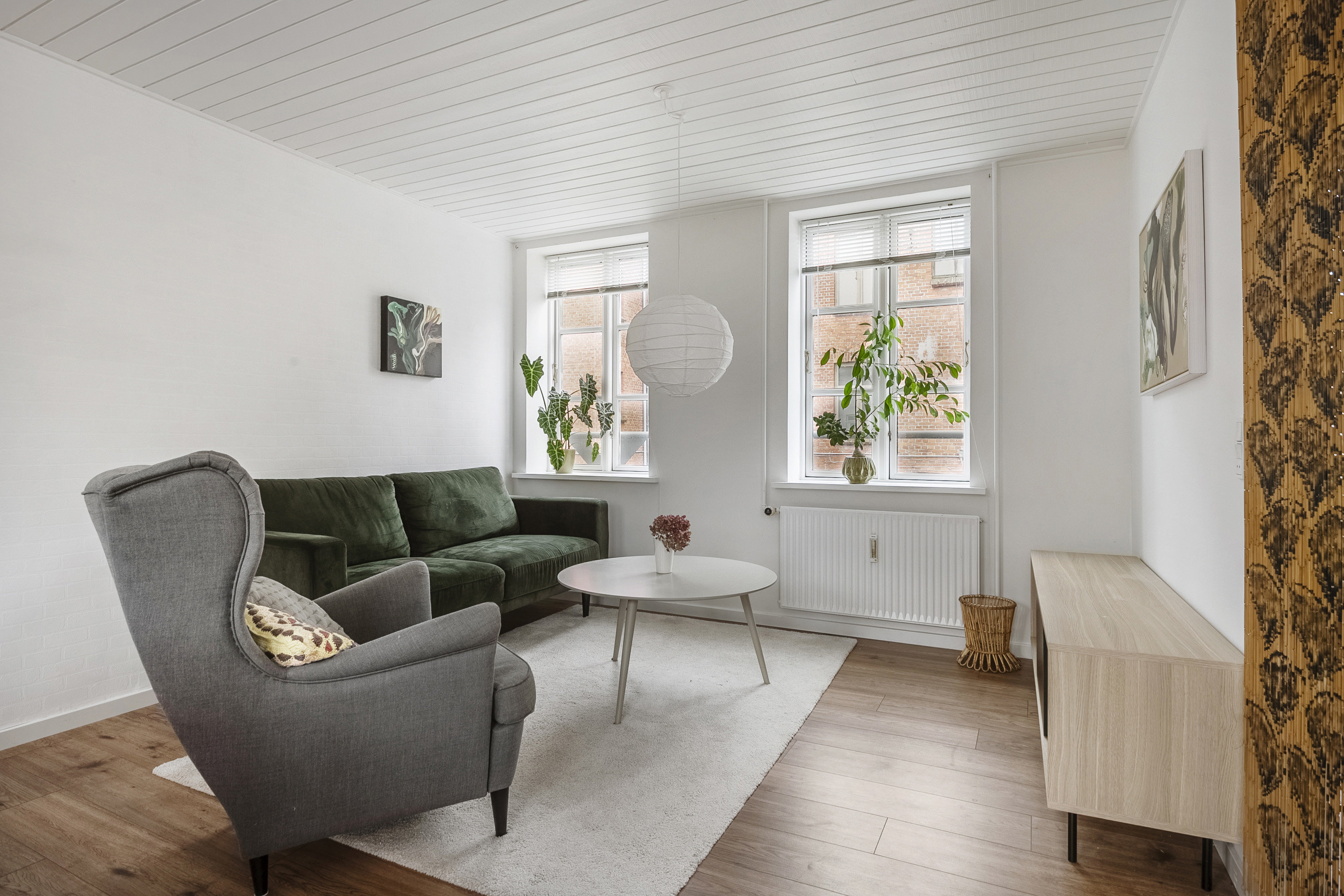 Fremhævet stue billede i fuldskærmstilstand. Billede af Holsteinsgade 12F, 1. 3., 8300 Odder