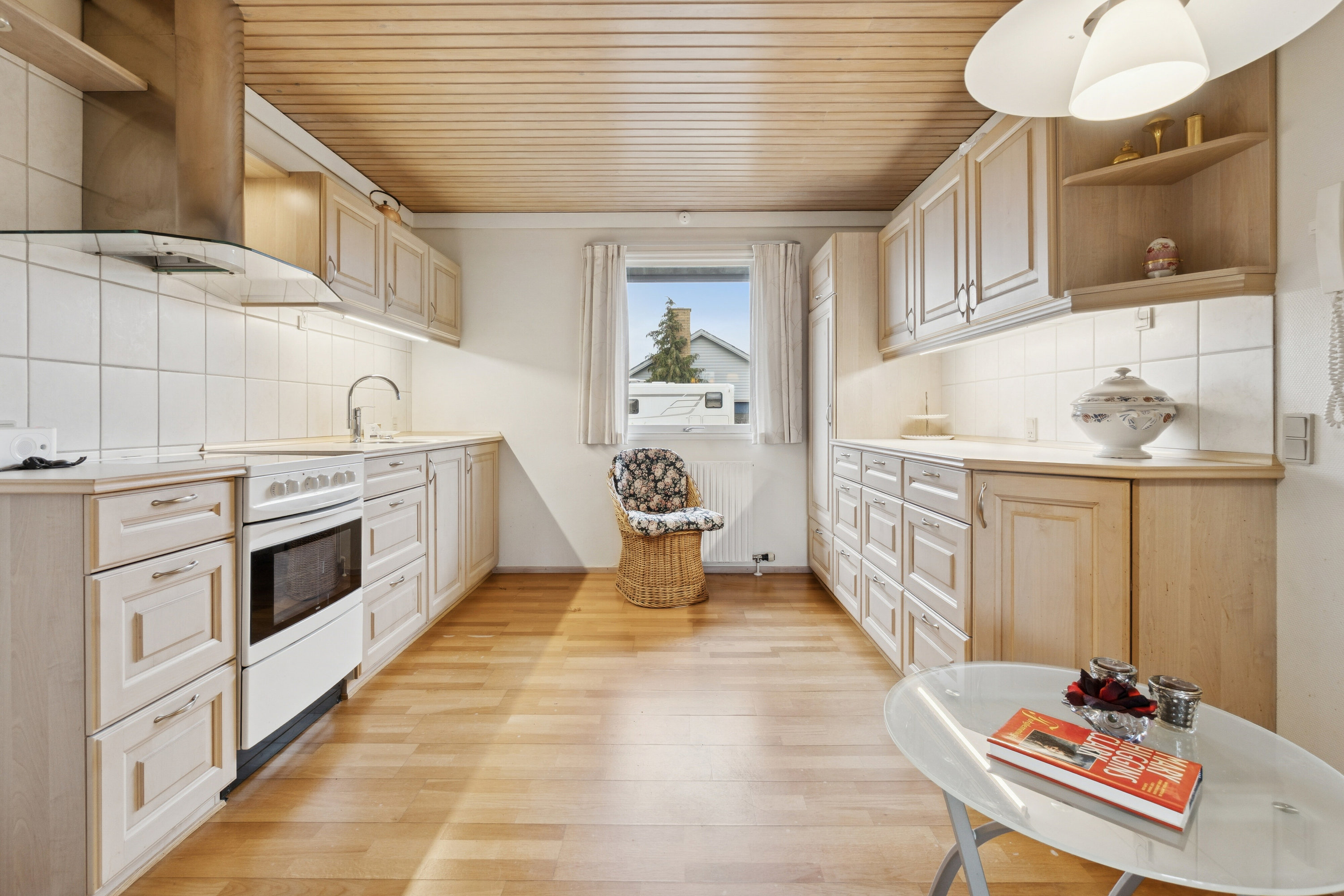 Fremhævet køkken billede i fuldskærmstilstand. Billede af Brombærløkken 2, 3700 Rønne