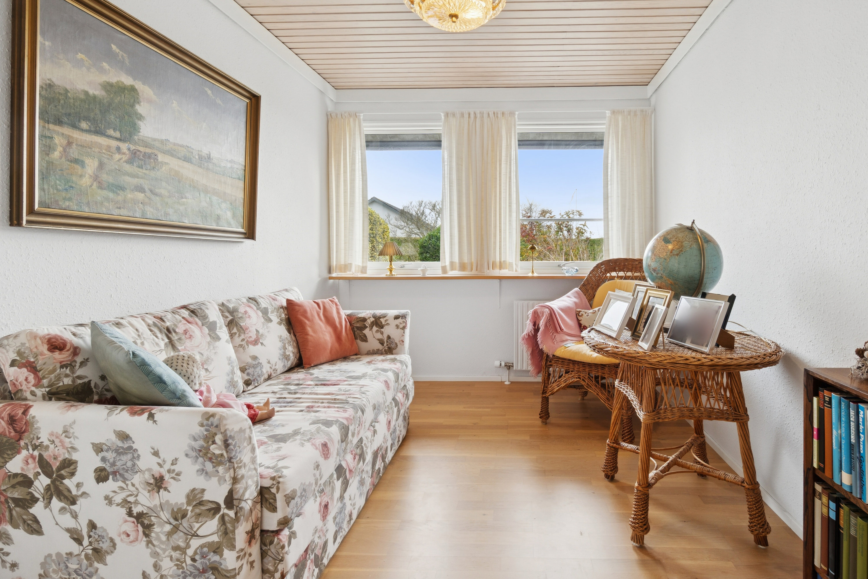 Fremhævet værelse billede i fuldskærmstilstand. Billede af Brombærløkken 2, 3700 Rønne